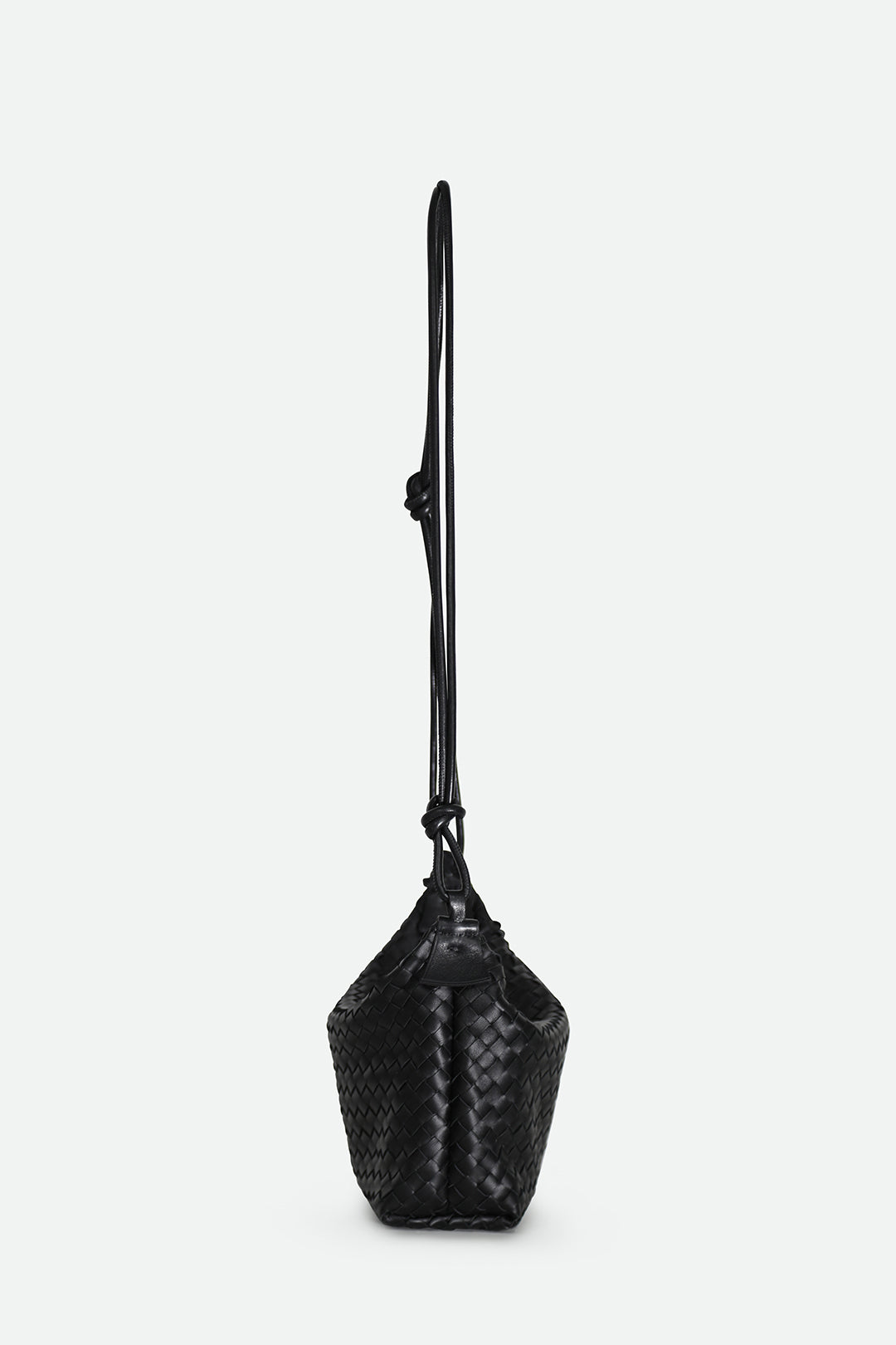 BRIATA BAG IN WOVEN LEATHER BLACK