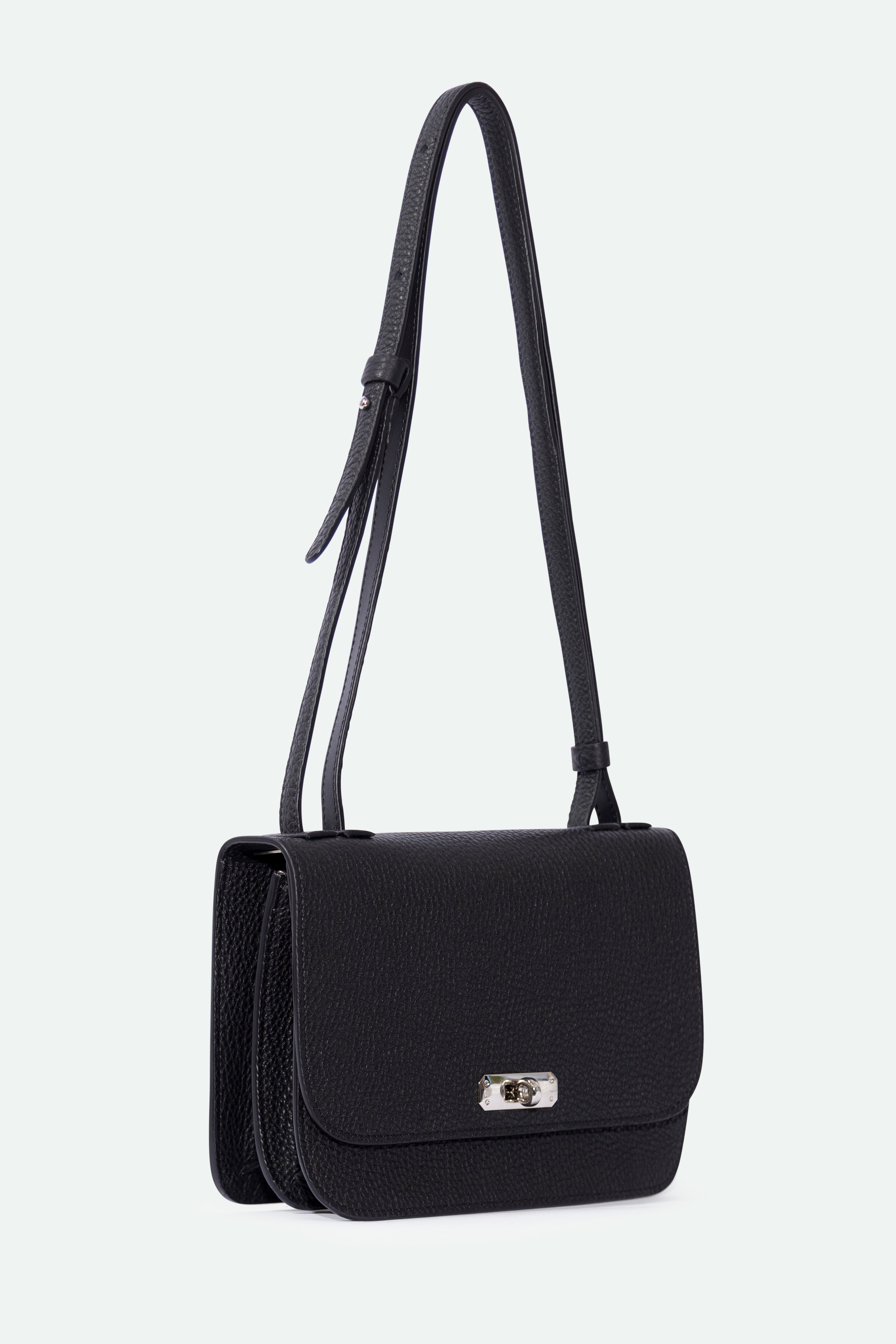 BEXLEY SHOULDER BAG IN ITALIAN LEATHER BLACK