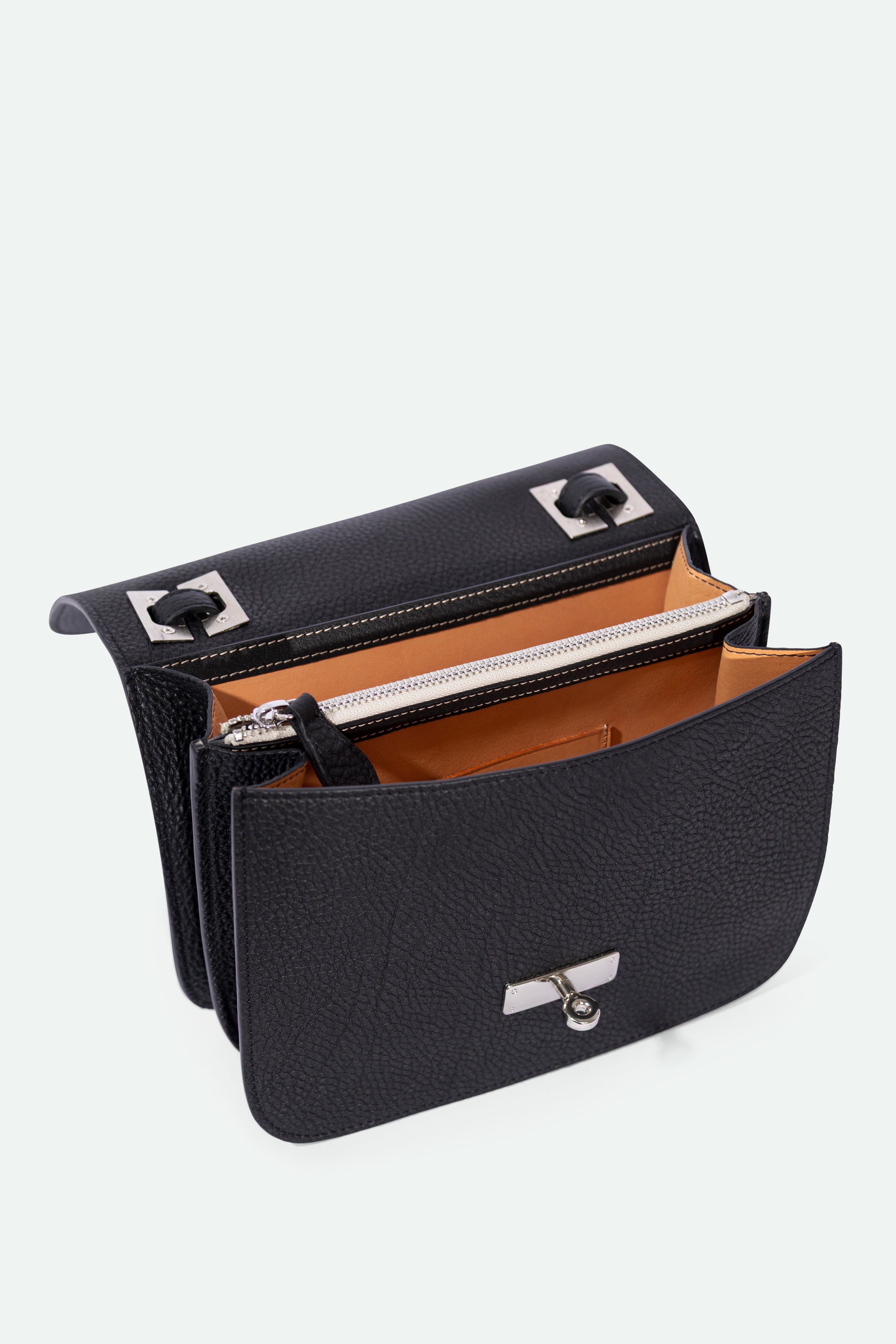 BEXLEY SHOULDER BAG IN ITALIAN LEATHER BLACK