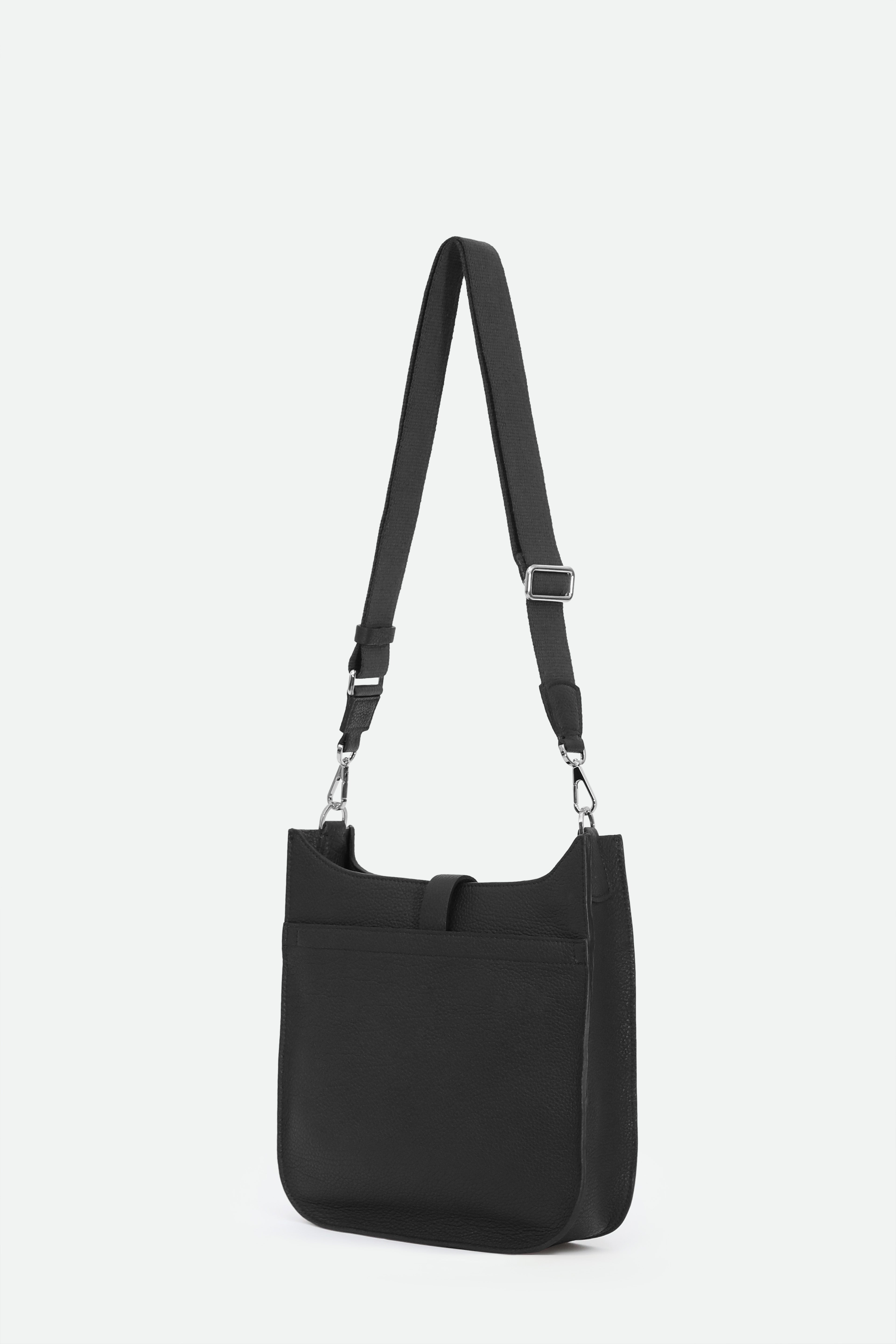 GIA ITALIAN LEATHER CROSSBODY BAG IN BACK