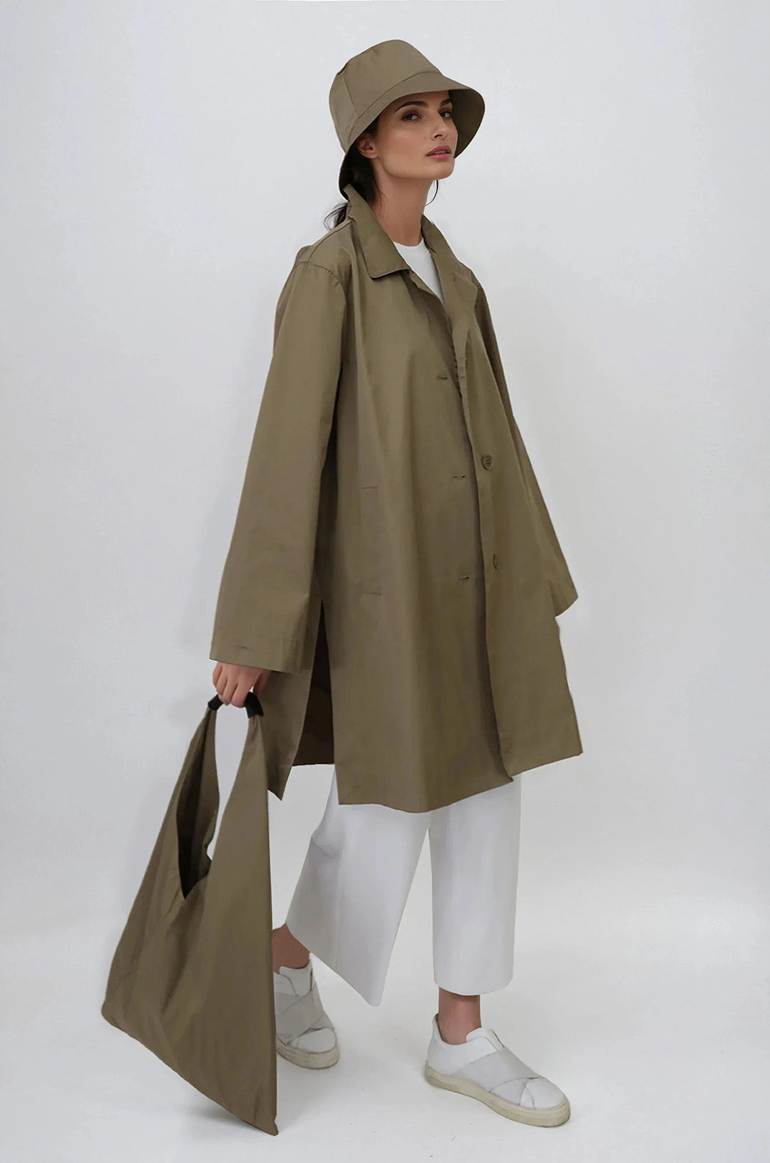 BLYTHE TRAVEL TRENCH RAIN COAT