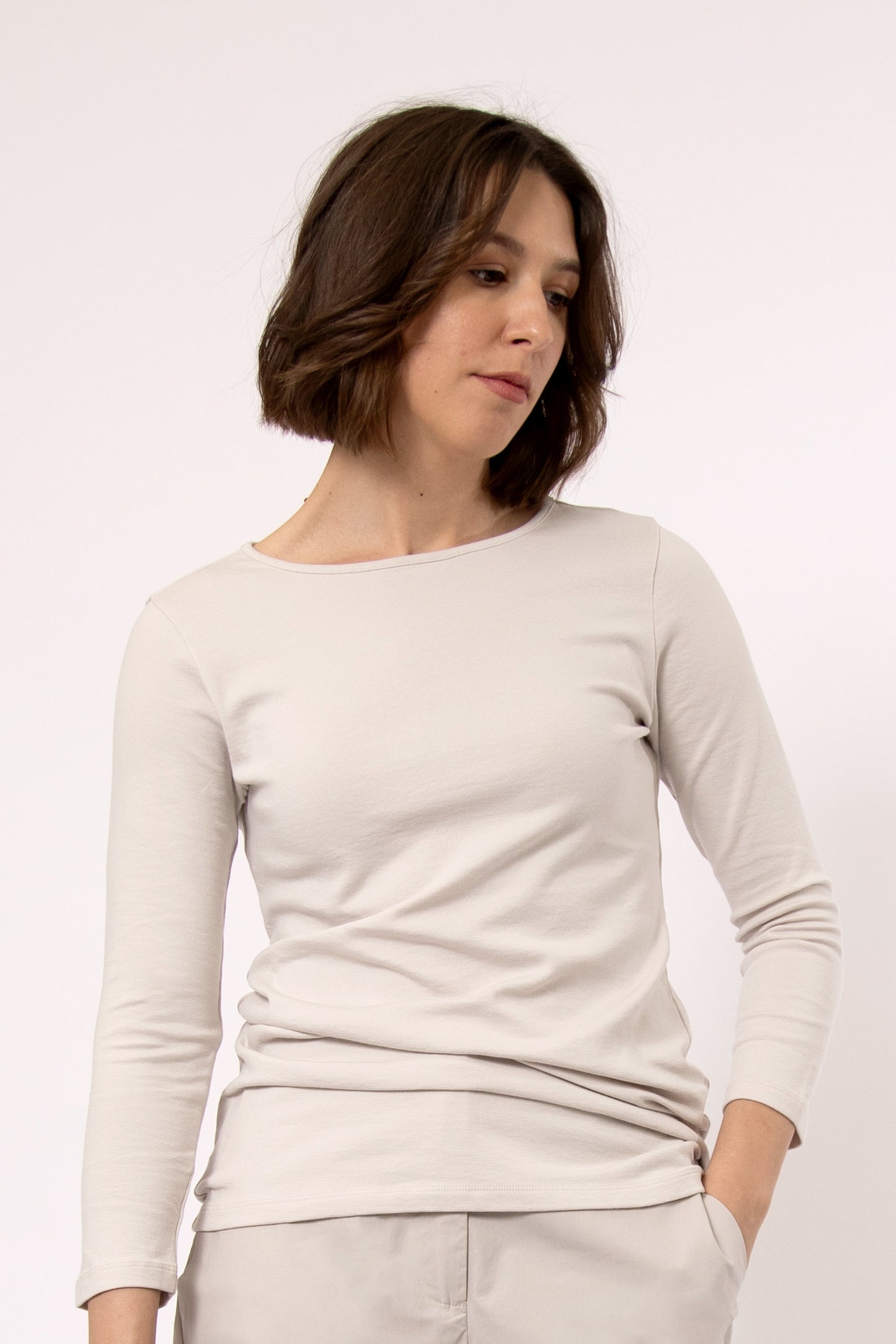 THREE-QUARTER SLEEVE BATEAU IN PIMA COTTON STRETCH