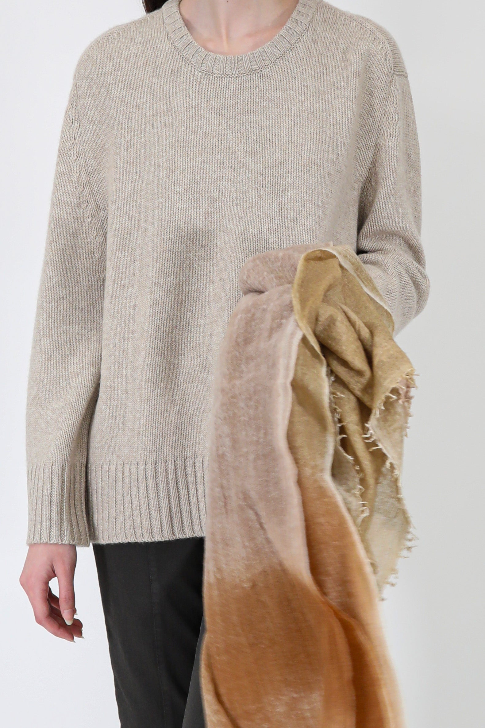 COLETTE CREWNECK SWEATER IN CASHMERE MERINO 4 PLY KNIT