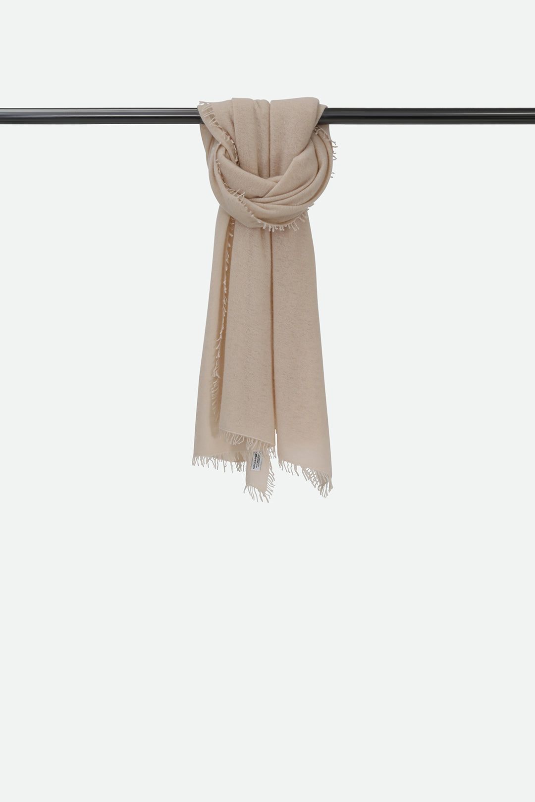 ÉLAN SCARF IN CASHMERE QUARTZ