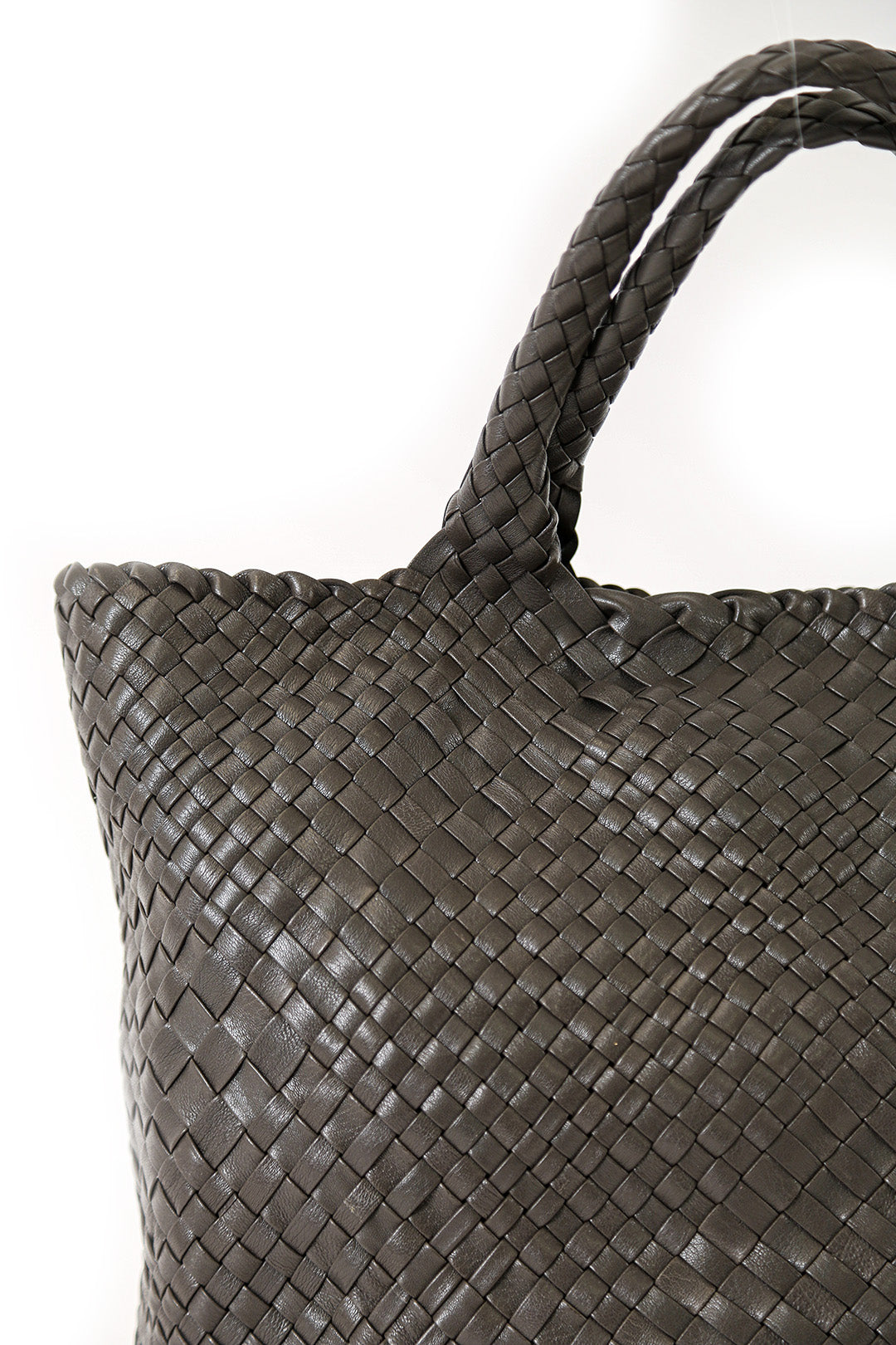 INTRECCIATO GRIALA COAL GREY HANDBAG