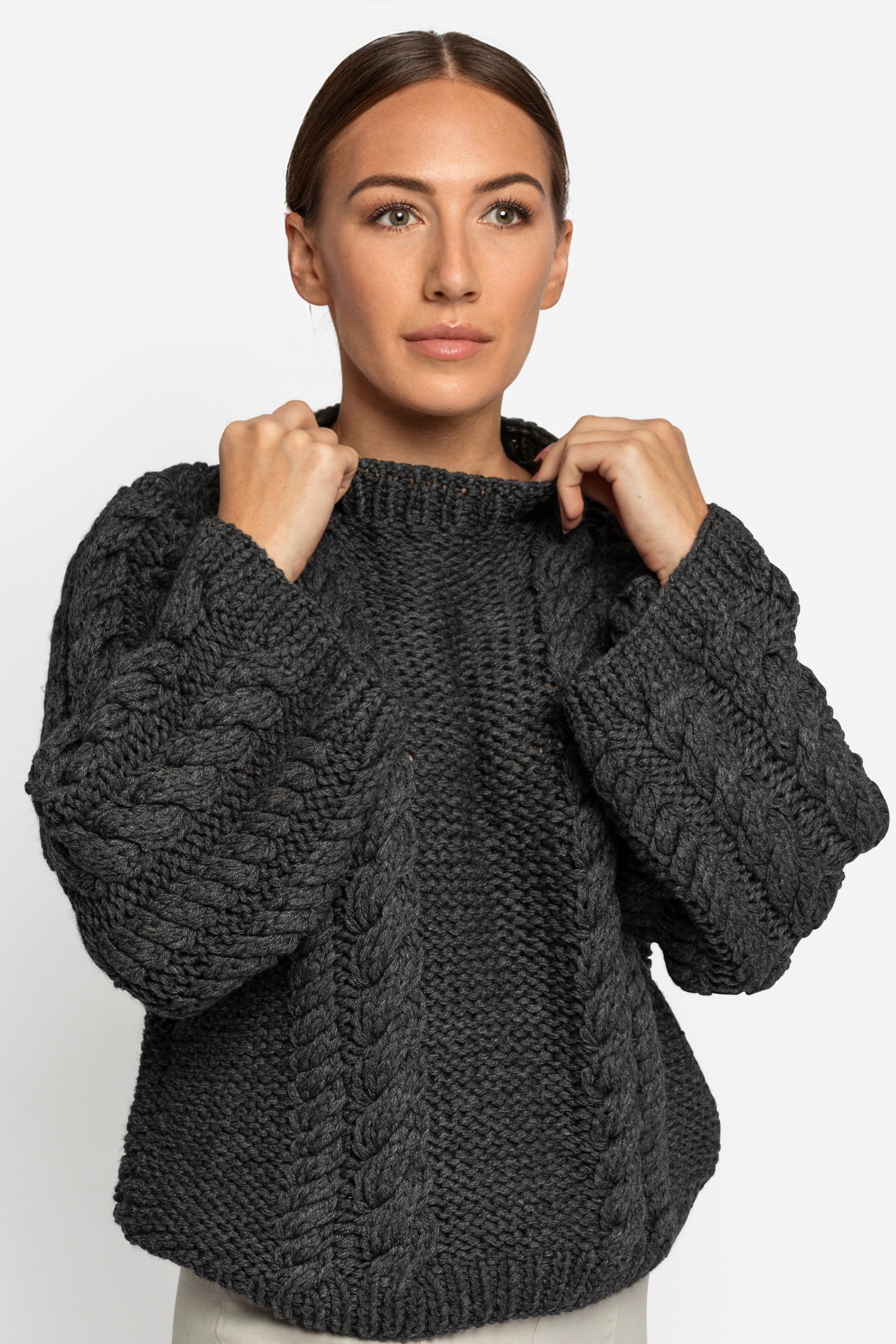 HERA HANDKNIT CASHMERE SWEATER