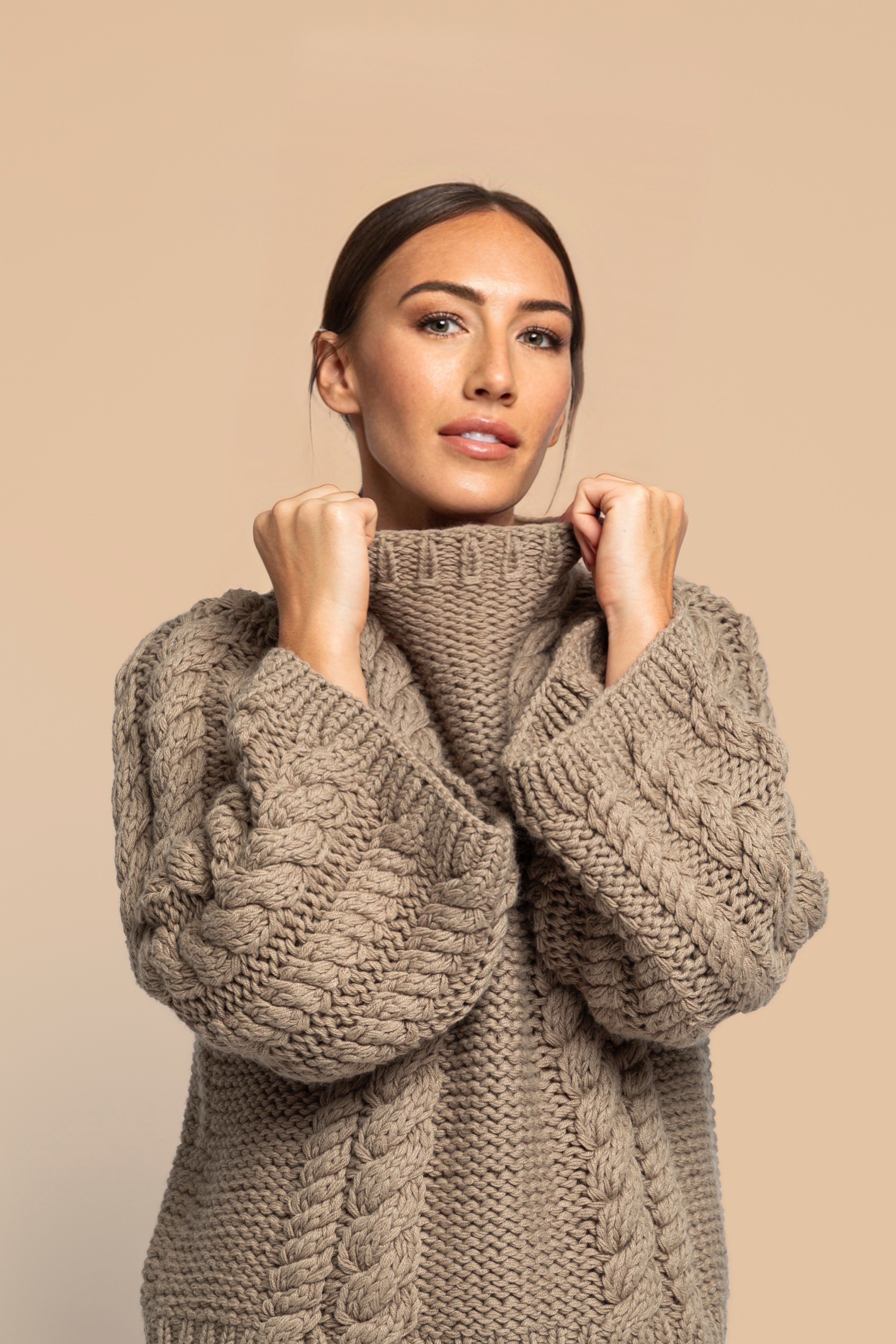 HERA HANDKNIT CASHMERE SWEATER