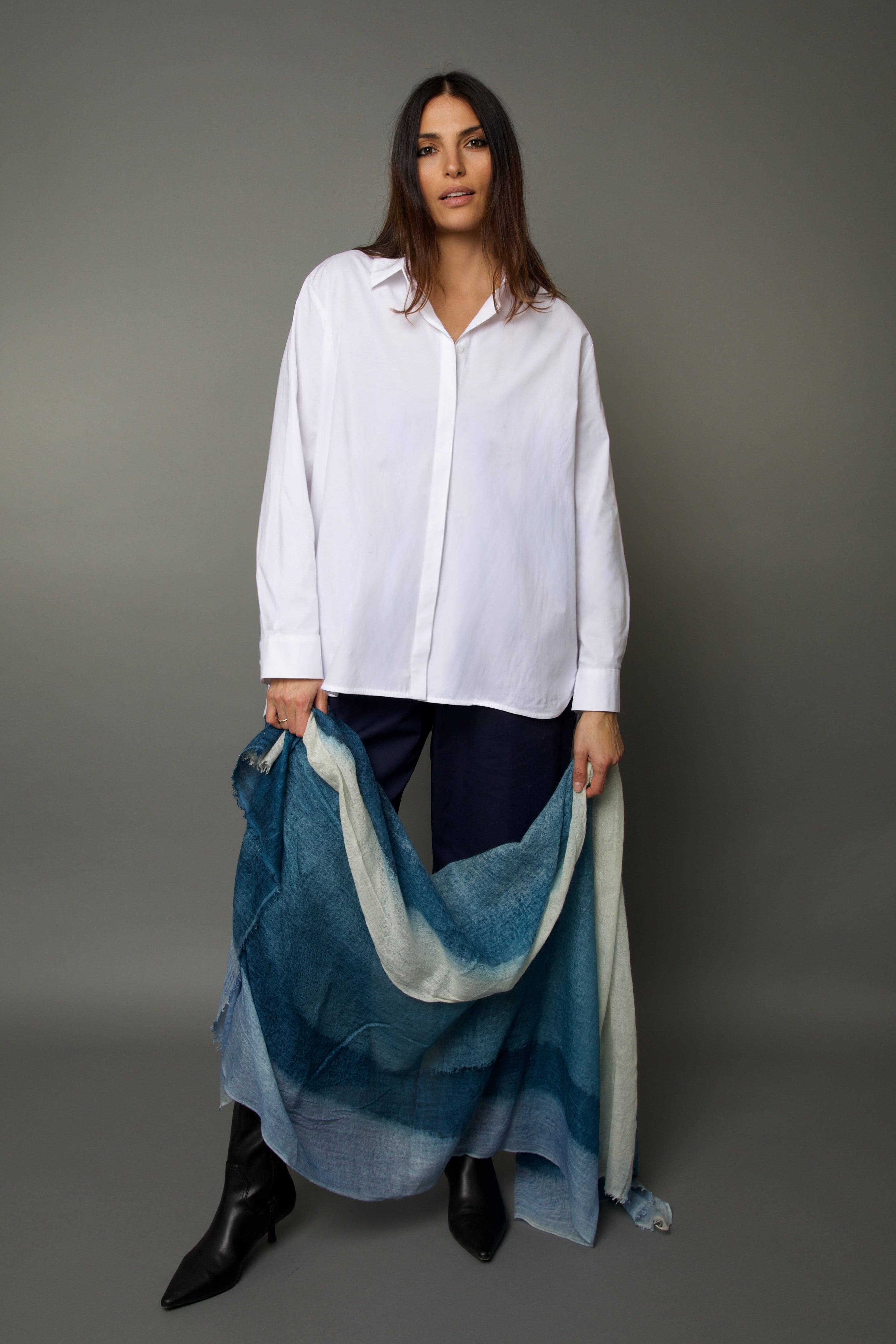 CORNFLOWER SAND SCARF IN HAND DYED CASHMERE