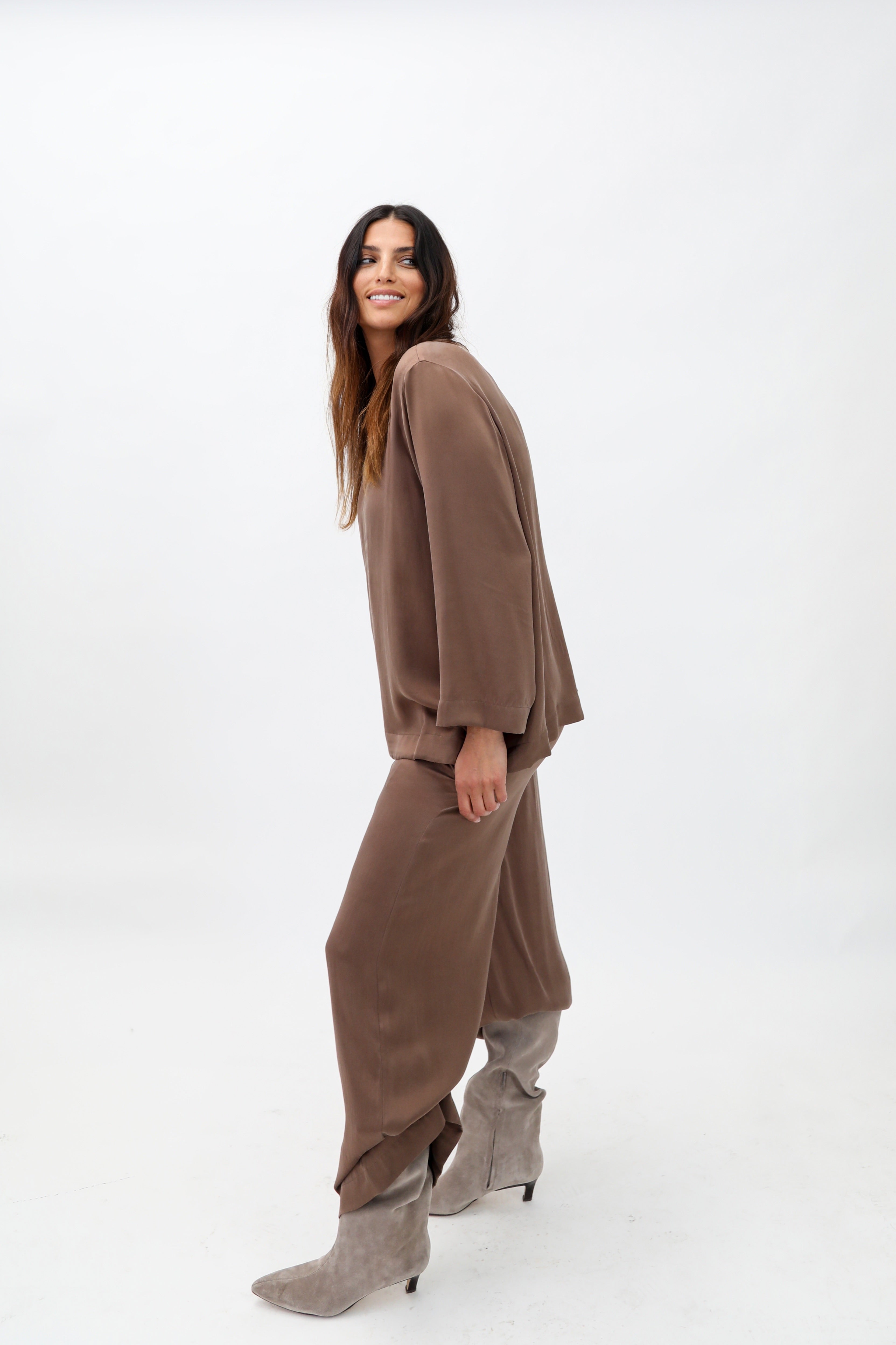 PALMETTO WIDE LEG PANT IN GARMET-DYED SILK CHARMEUSE