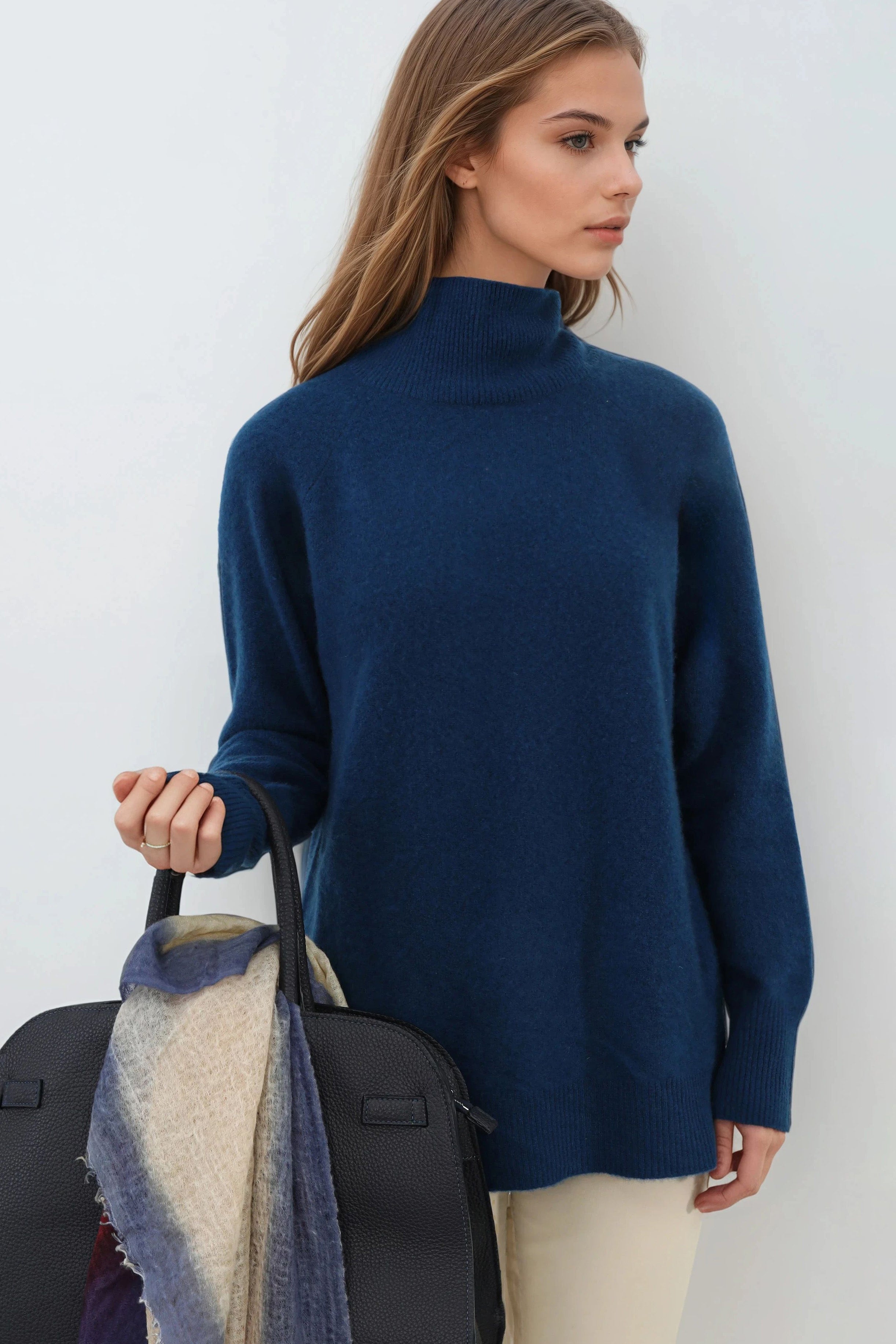 ISLAY TURTLENECK SWEATER IN ITALIAN SPUN CASHMERE SILK