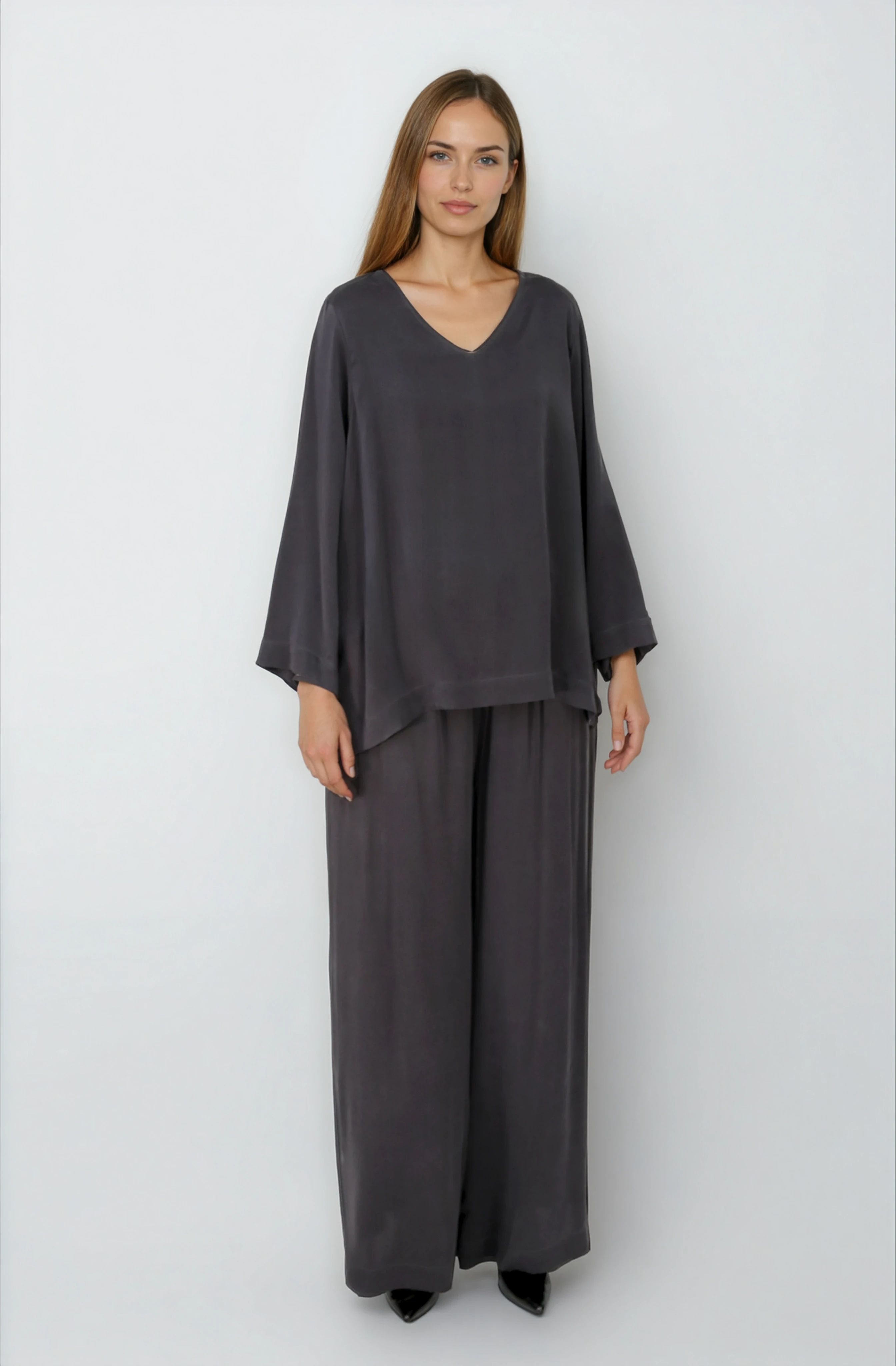 INES V-NECK TUNIC IN GARMENT DYED SILK CHARMEUSE
