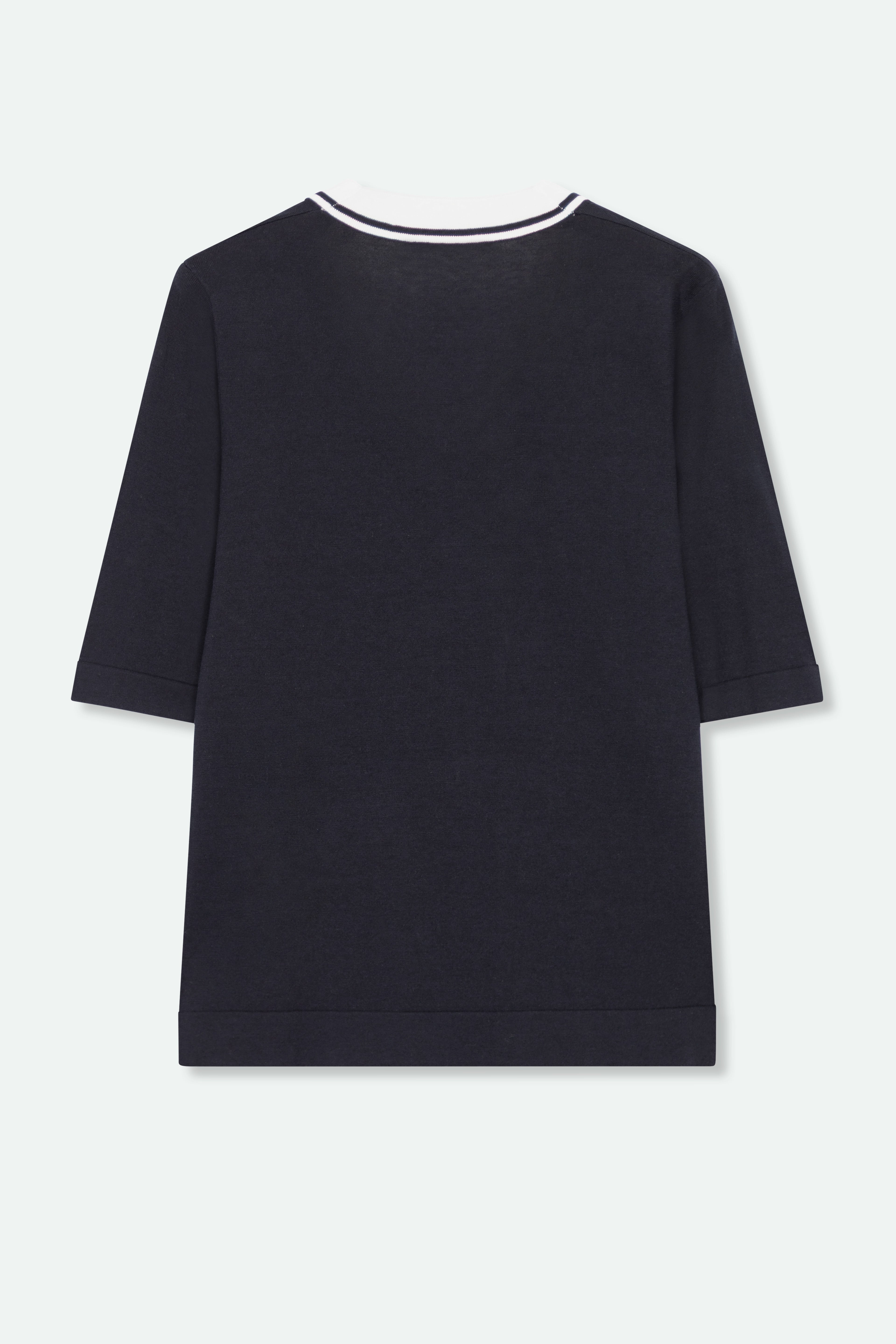 ARLO V-NECK IN FINE GAUGE ITALIAN SILK COTTON