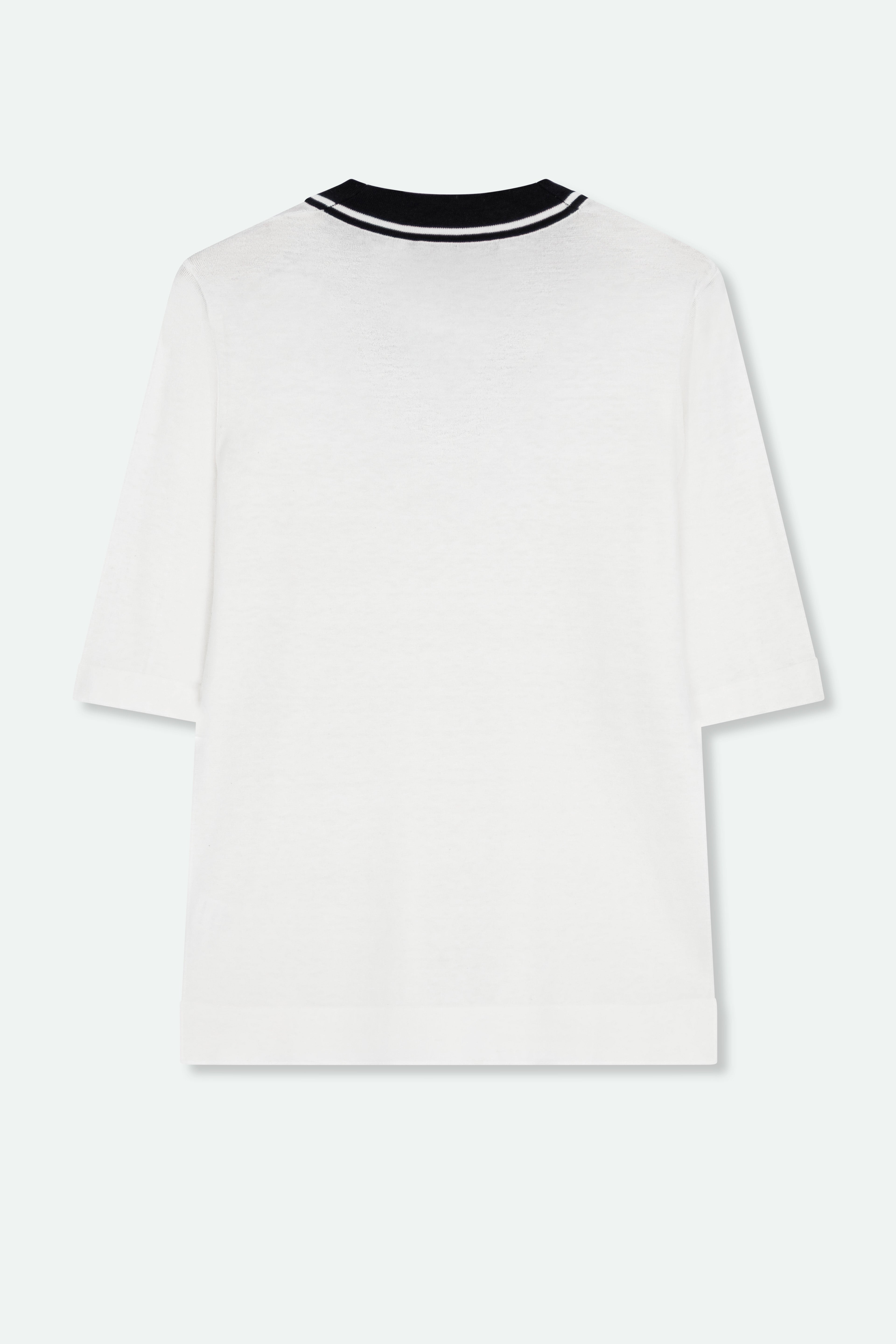 ARLO V-NECK IN FINE GAUGE ITALIAN SILK COTTON