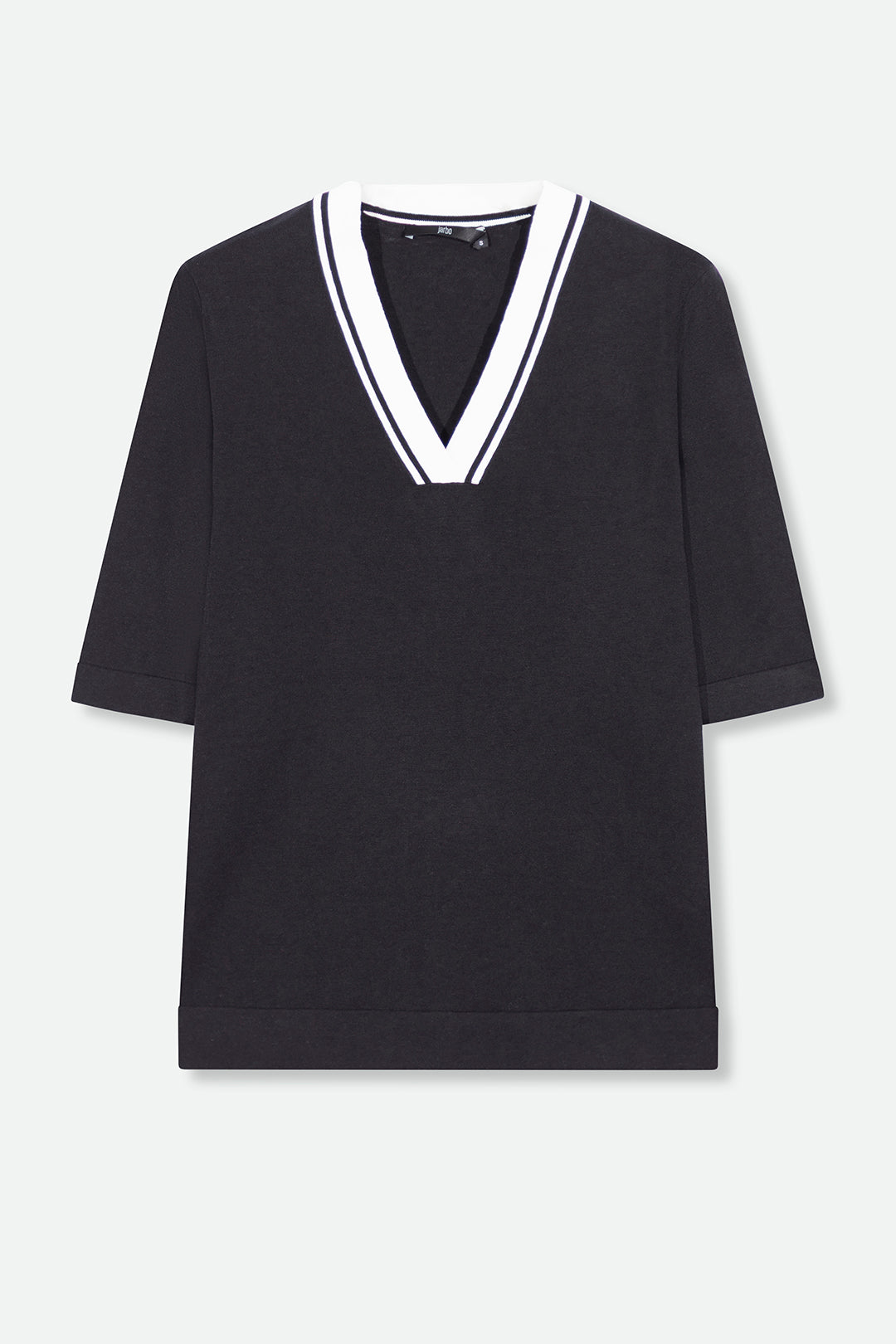 ARLO V-NECK IN FINE GAUGE ITALIAN SILK COTTON