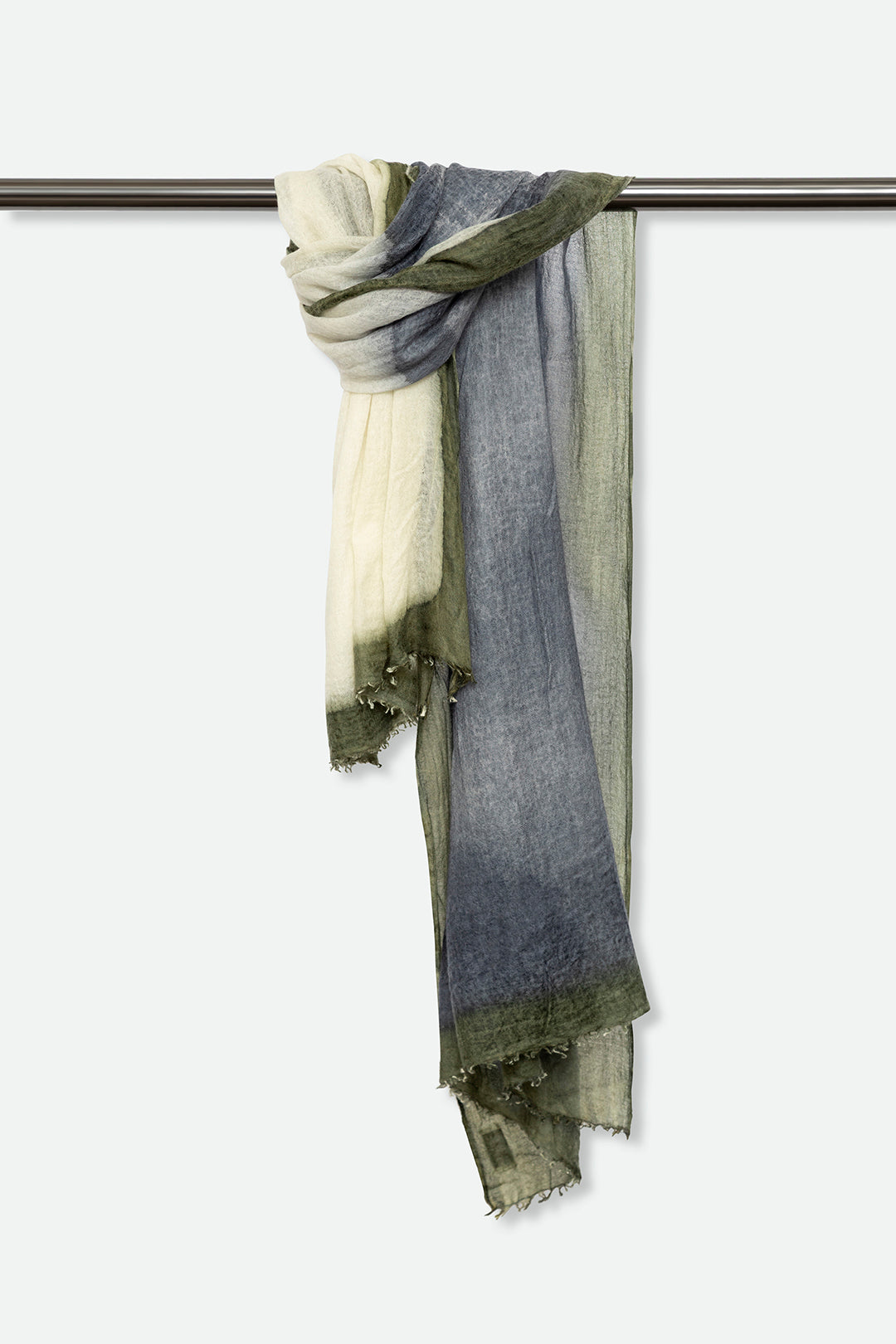 KHAKI OYSTER CHARCOAL SCARF IN HAND DYED CASHMERE