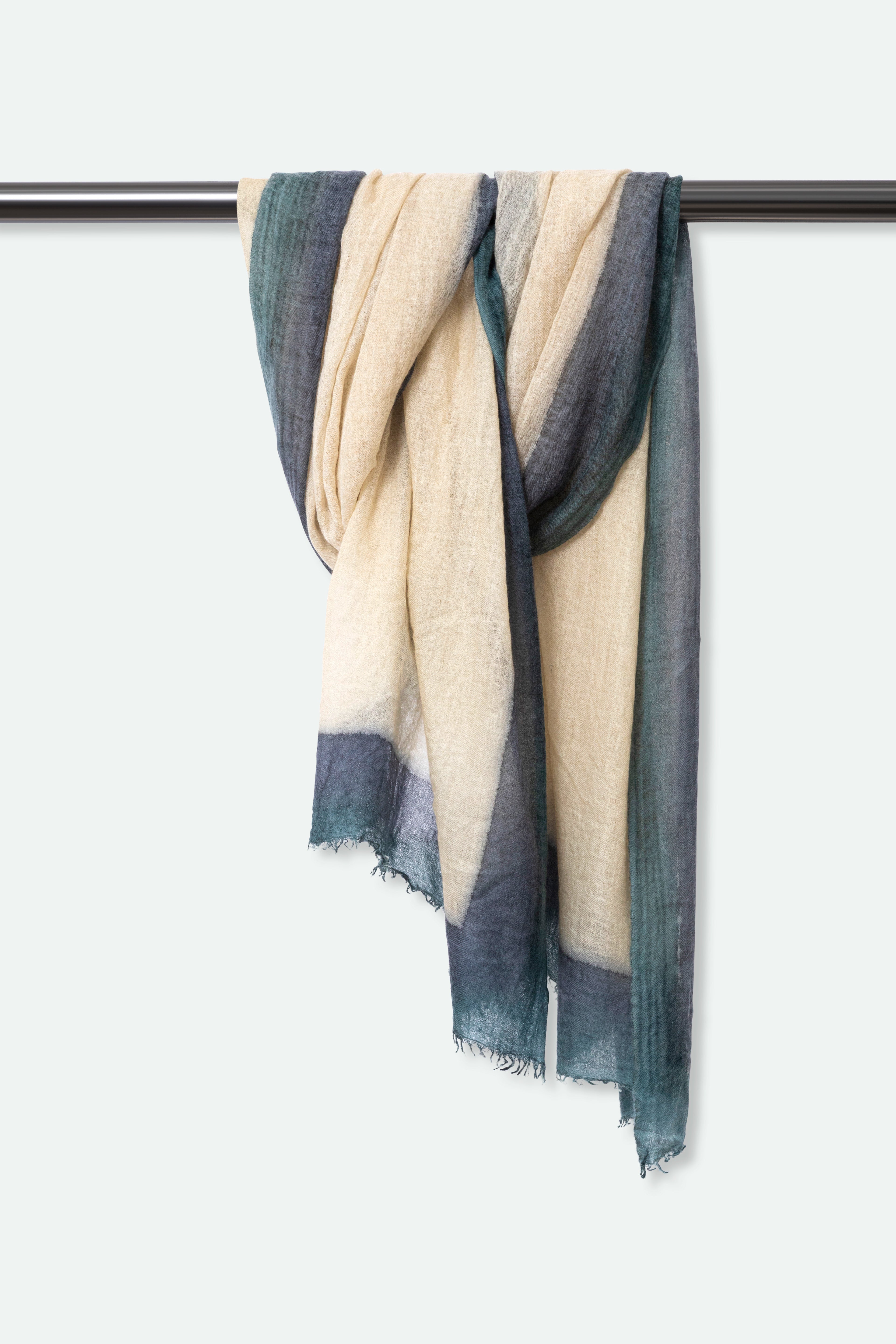 CARRIACOU SCARF IN HAND DYED CASHMERE