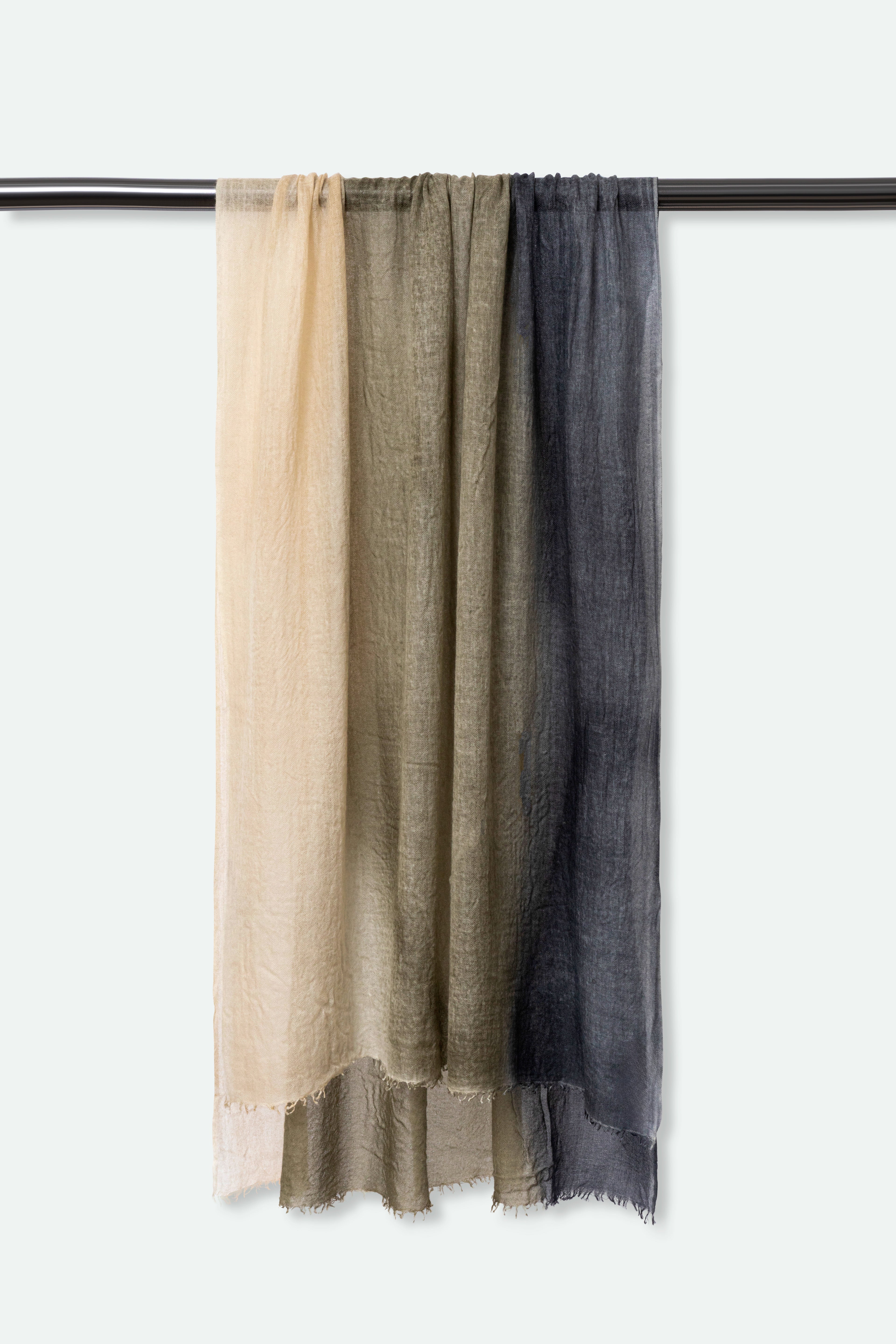APENNINE SCARF IN HAND DYED CASHMERE