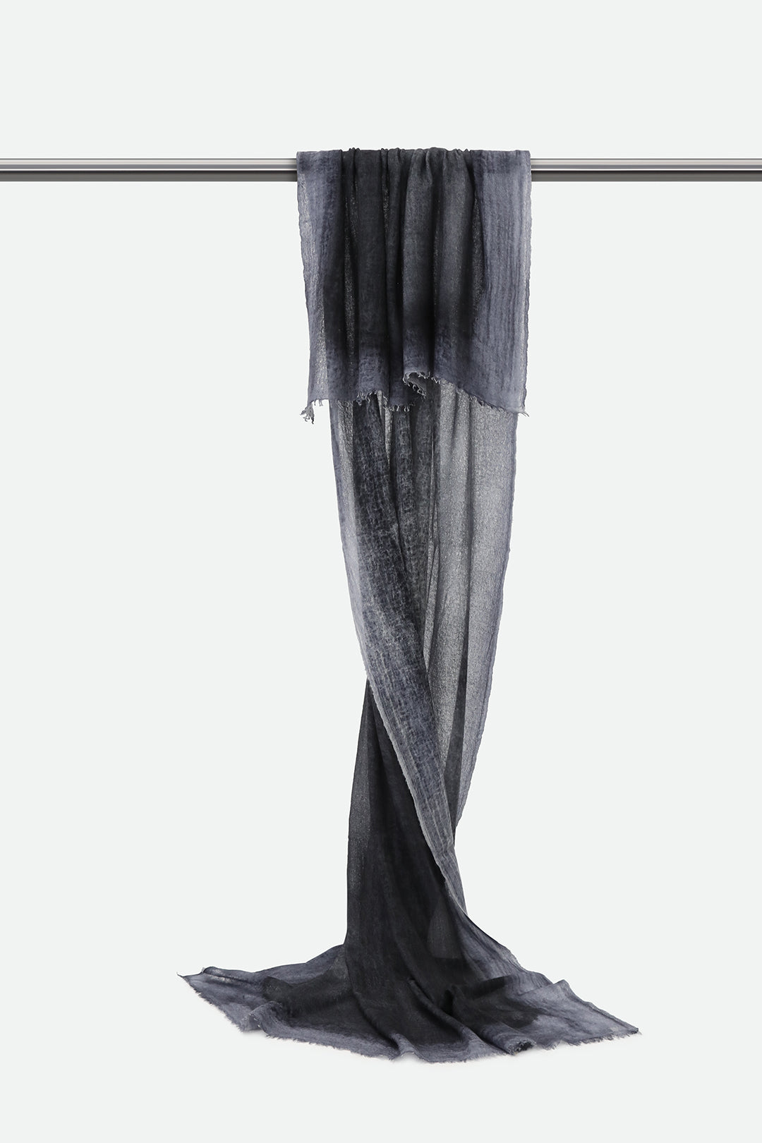 SCARF IN HAND DYED CASHMERE CHARCOAL STRIPE