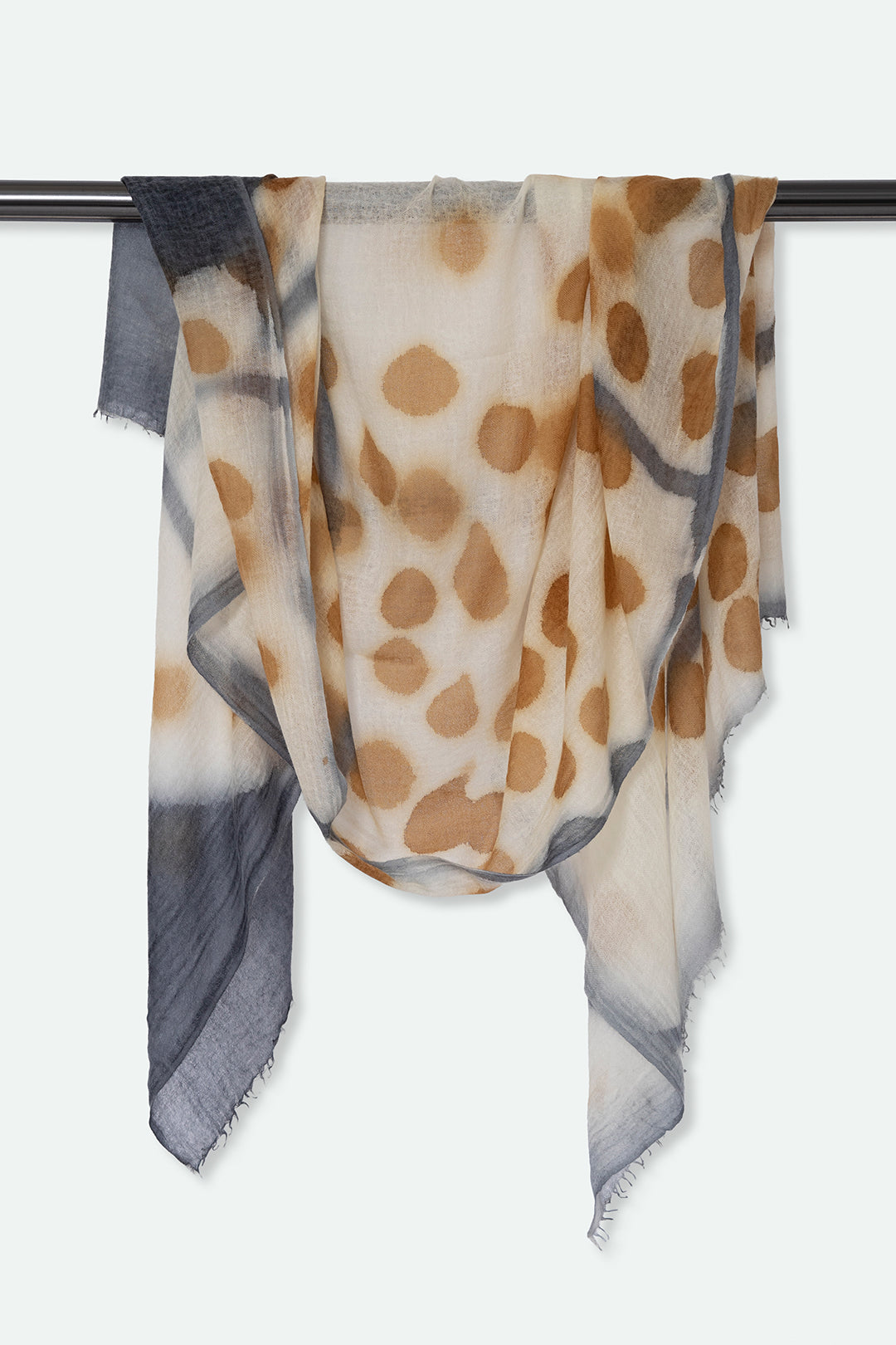 ORO SCARF IN HAND DYED CASHMERE