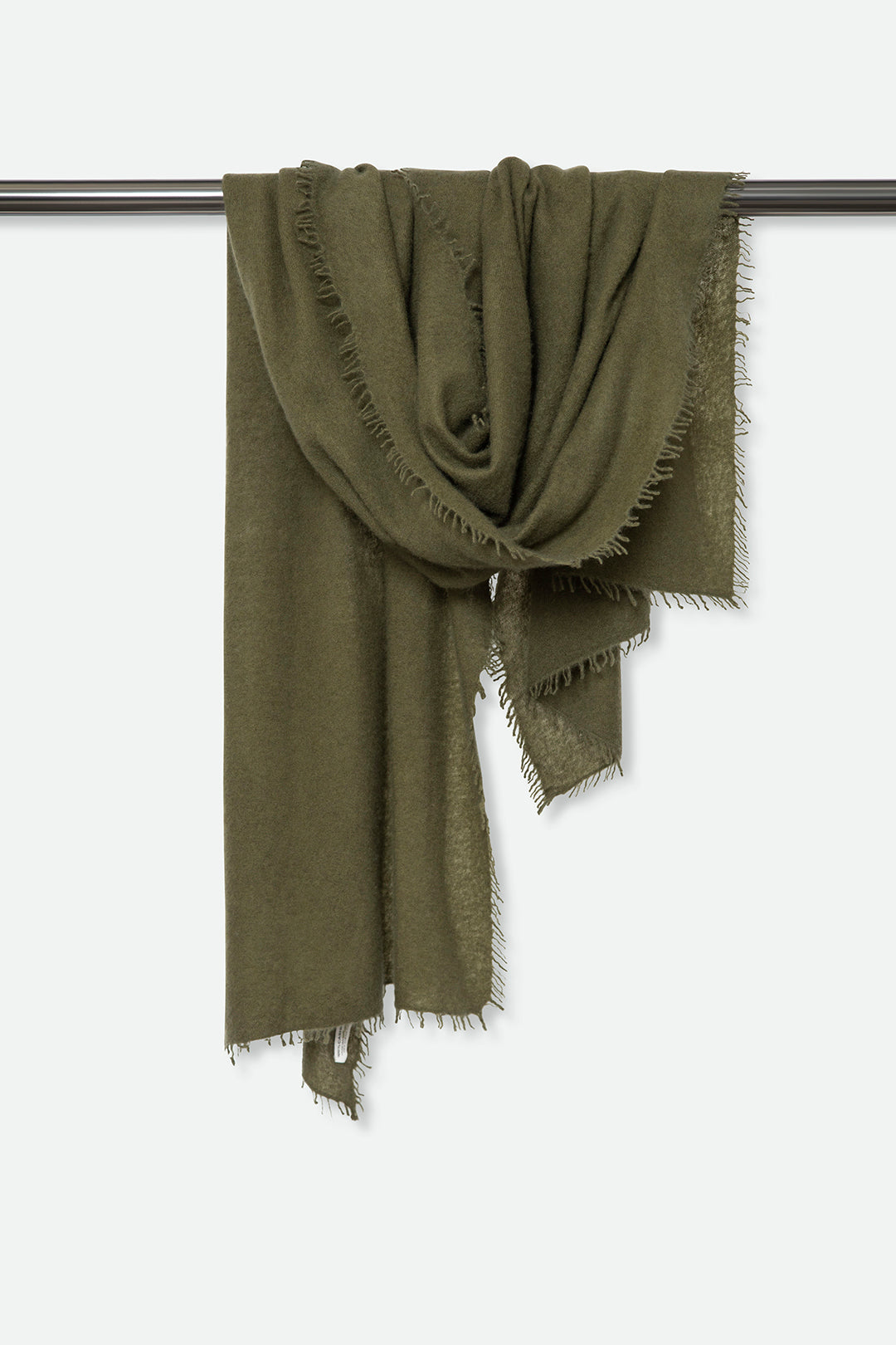 ÉLAN SCARF IN CASHMERE AVOCADO