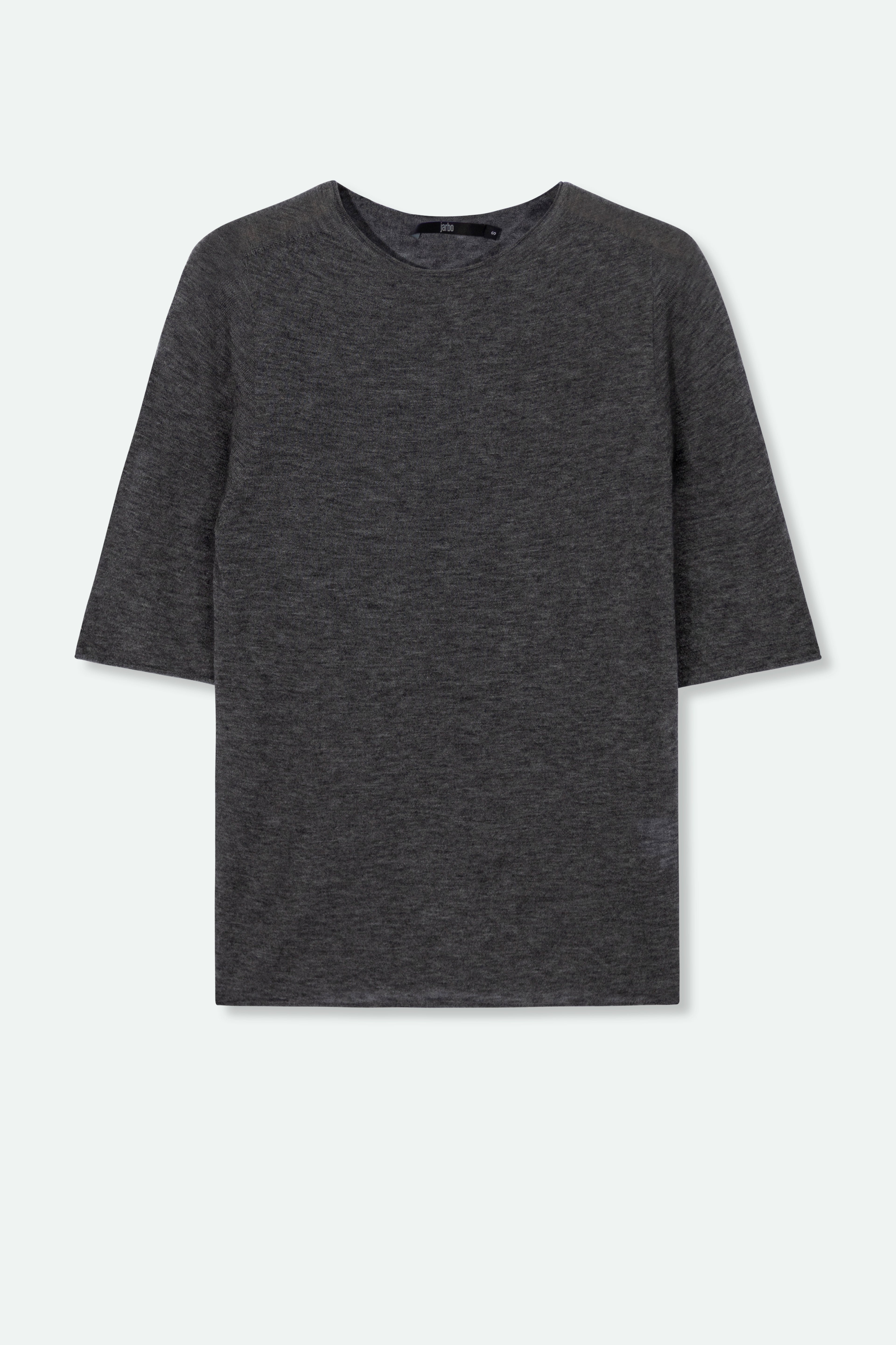 RIAN ROUND NECK IN SEAMLESS SUPERFINE ITALIAN MERINO