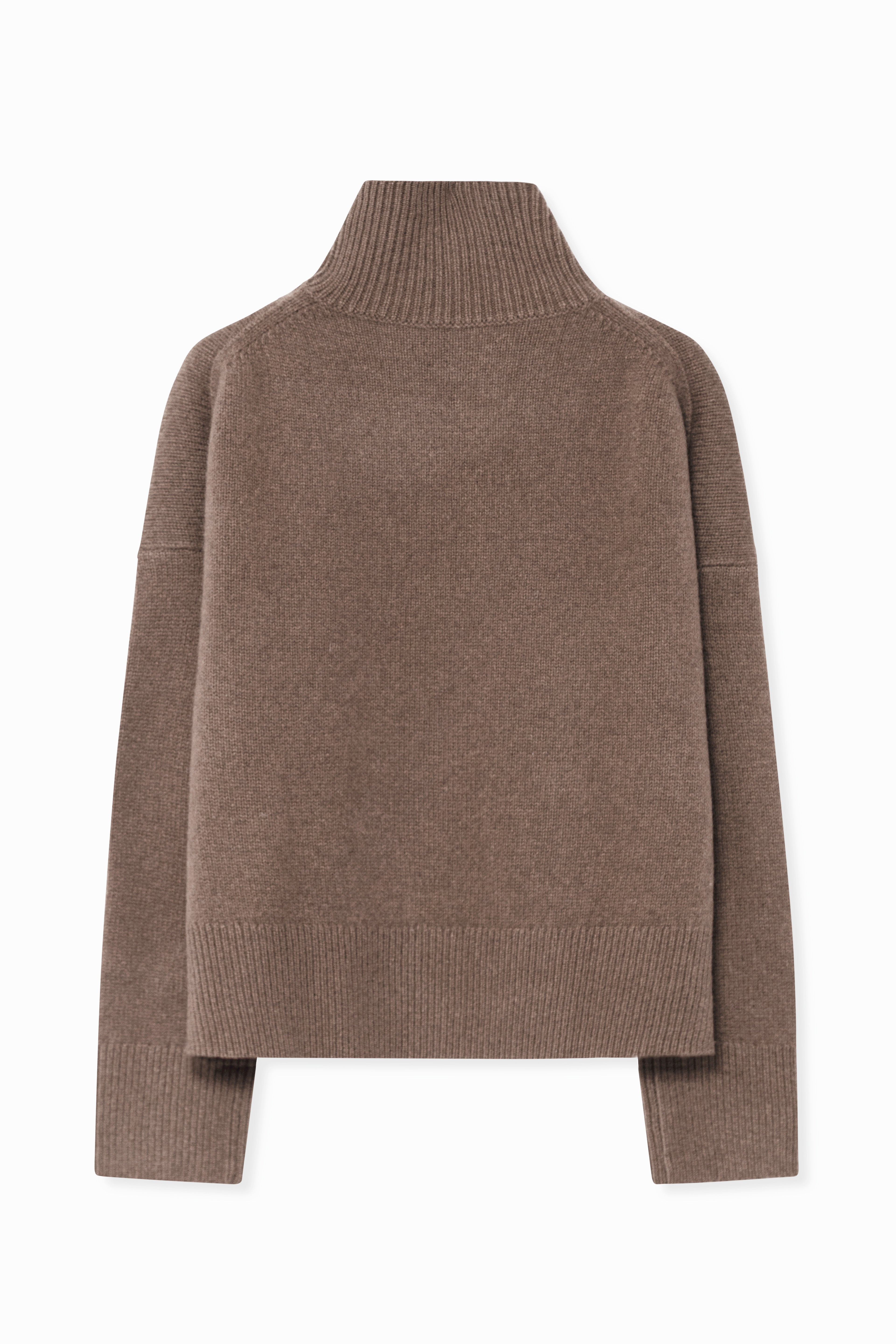 THEIA TURTLENECK IN CASHMERE YAK & MERINO