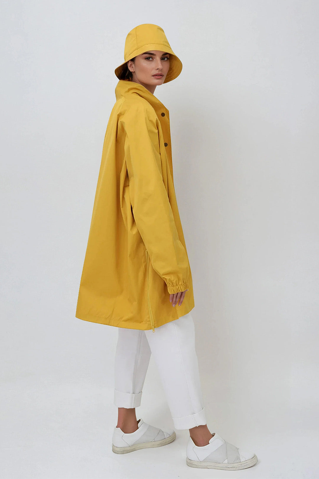 BUCKET RAIN HAT