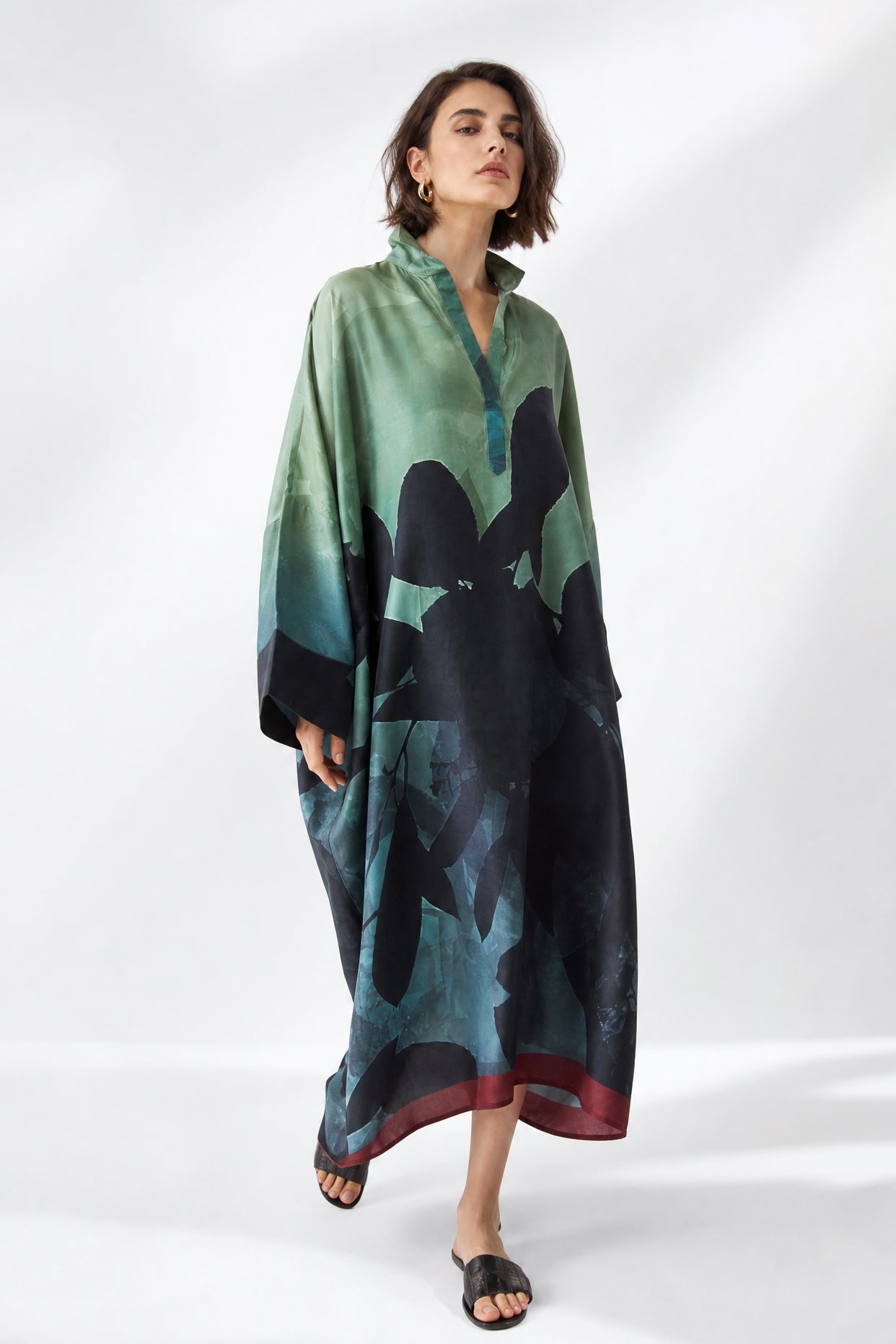 KONA KAFTAN IN SILK TWILL REVES SARCELLE