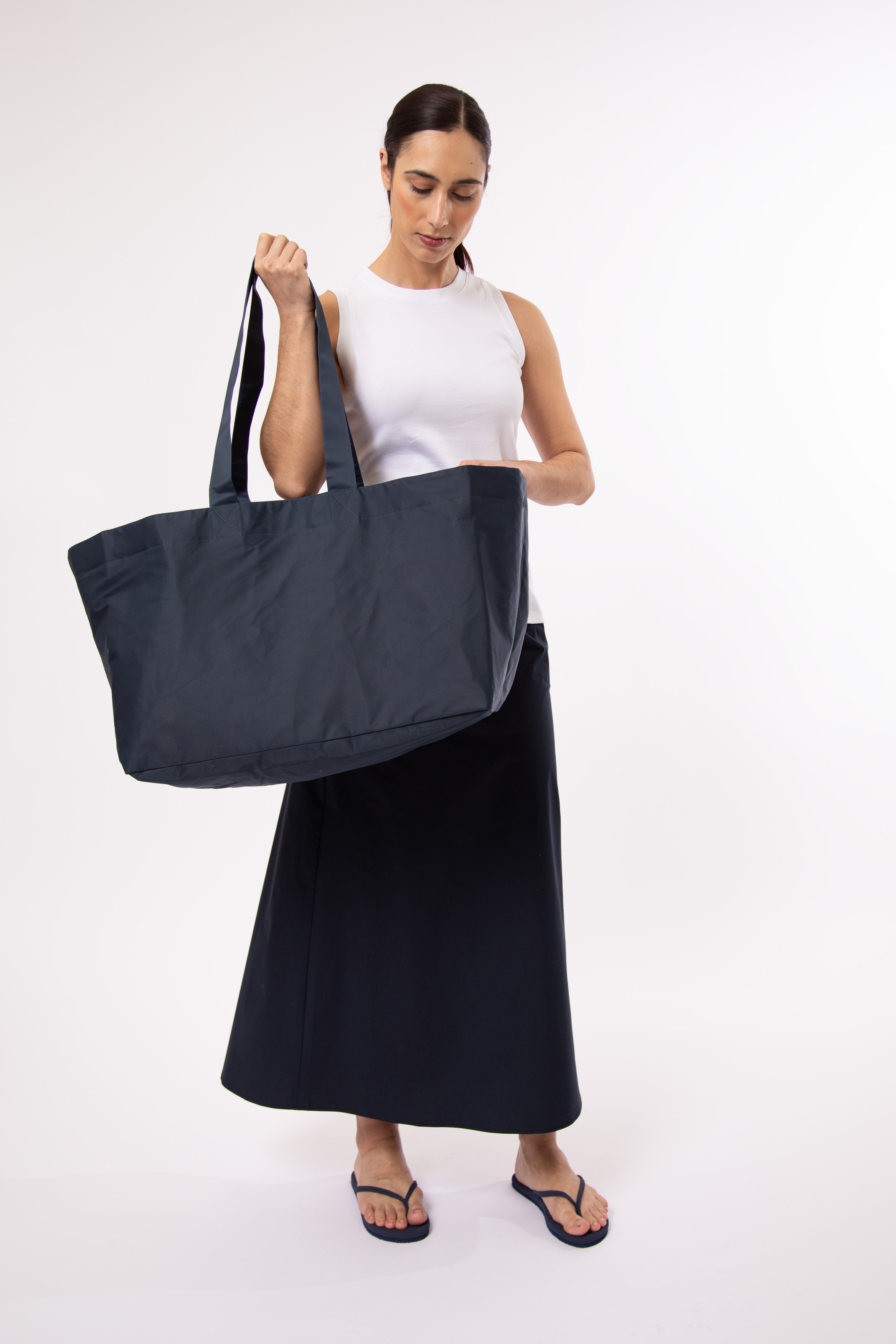 RAINPROOF STUDIO TOTE