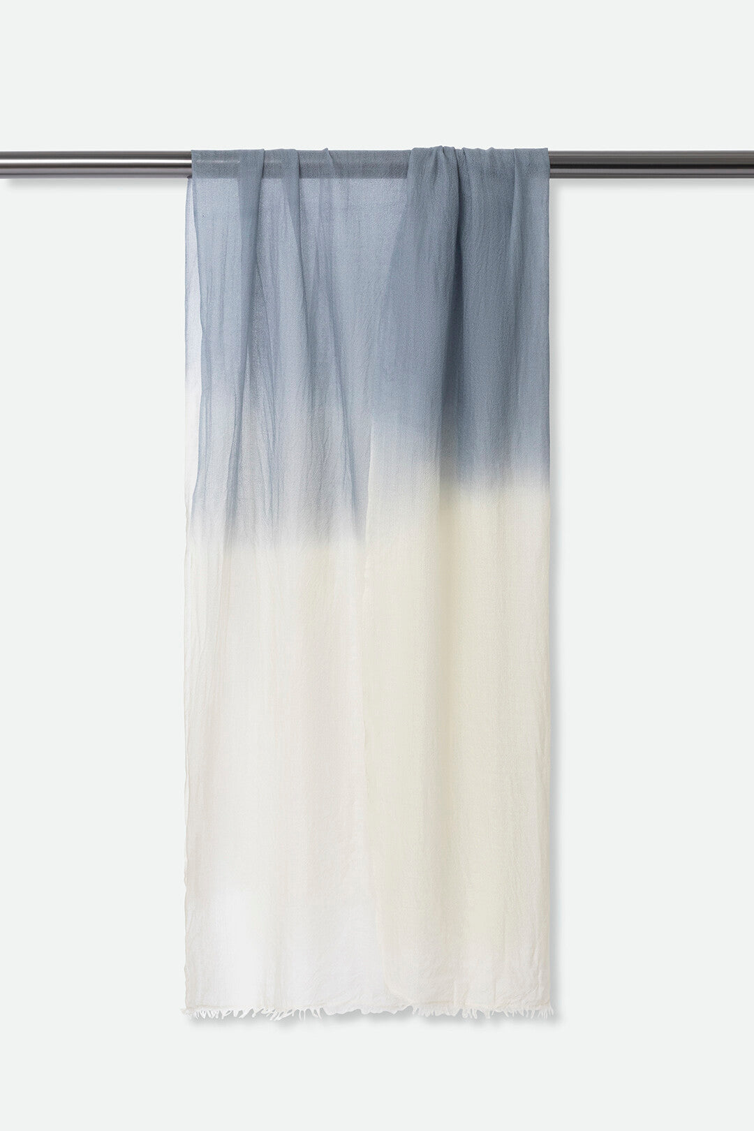 SLATE OYSTER SHELL LIGHTWEIGHT SCARF IN HAND DYED CASHMERE