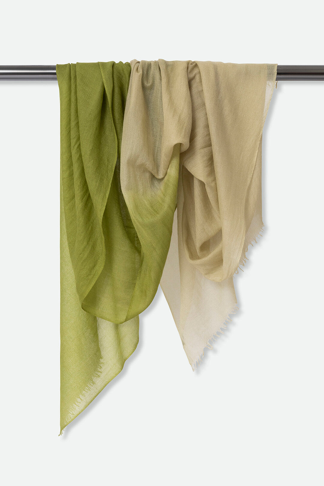VERDE ARMY LIGHTWEIGHT SCARF IN HAND DYED CASHMERE
