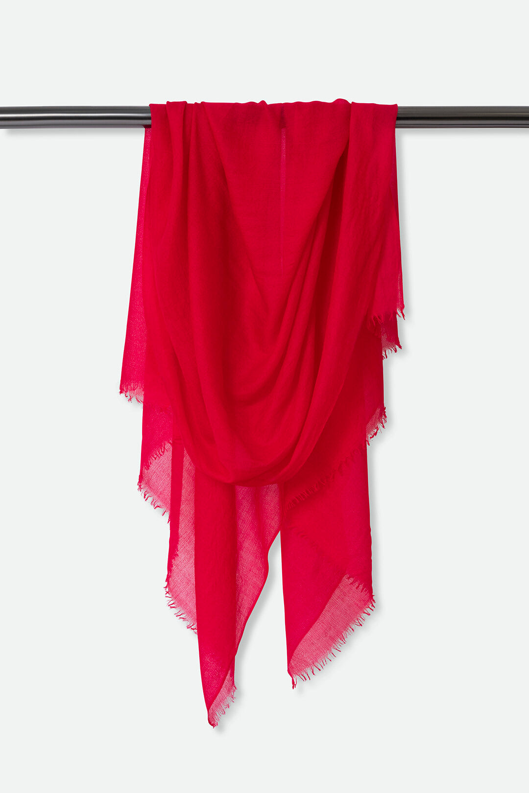 PINK RASPBERRY LIGHTWEIGHT SCARF IN HAND DYED CASHMERE