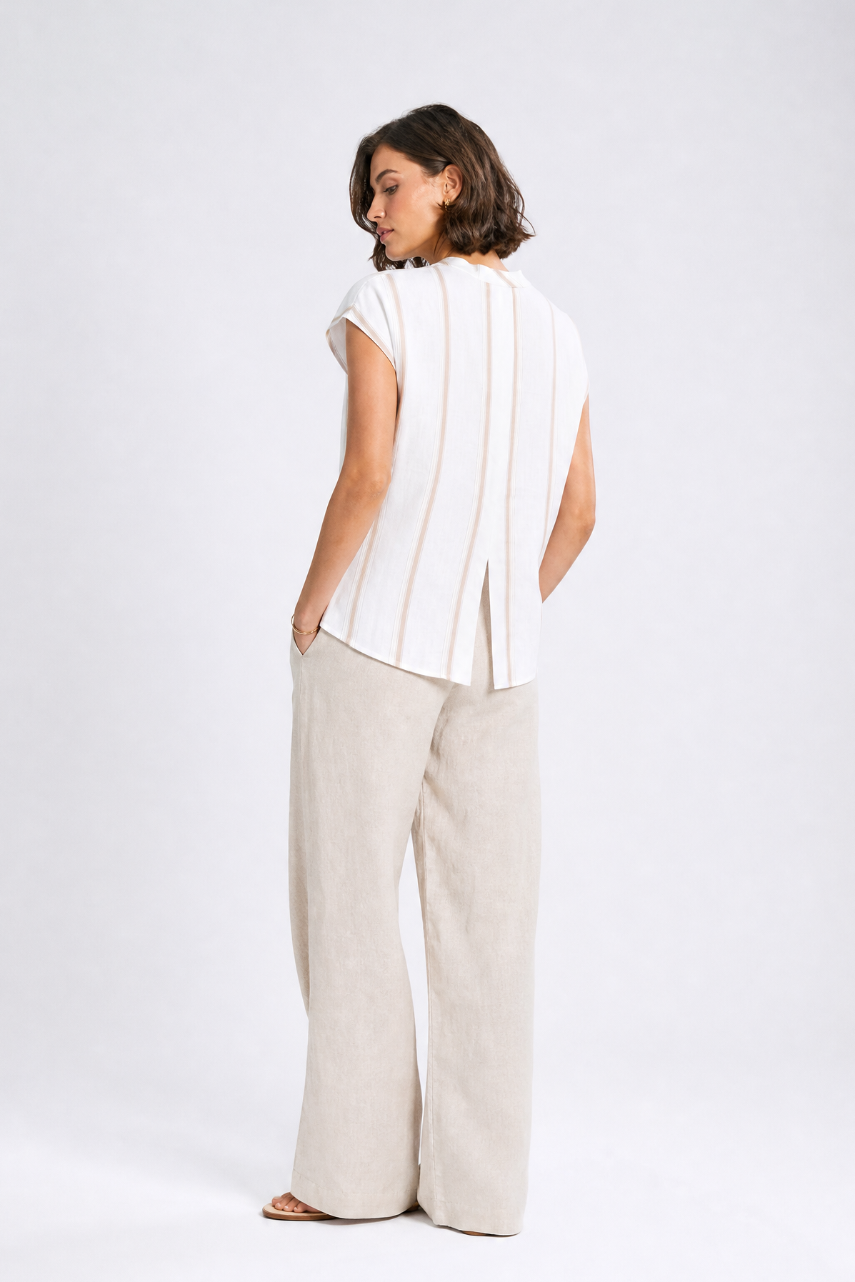 LILY CAP SLEEVE BUTTON TOP IN LINEN-COTTON