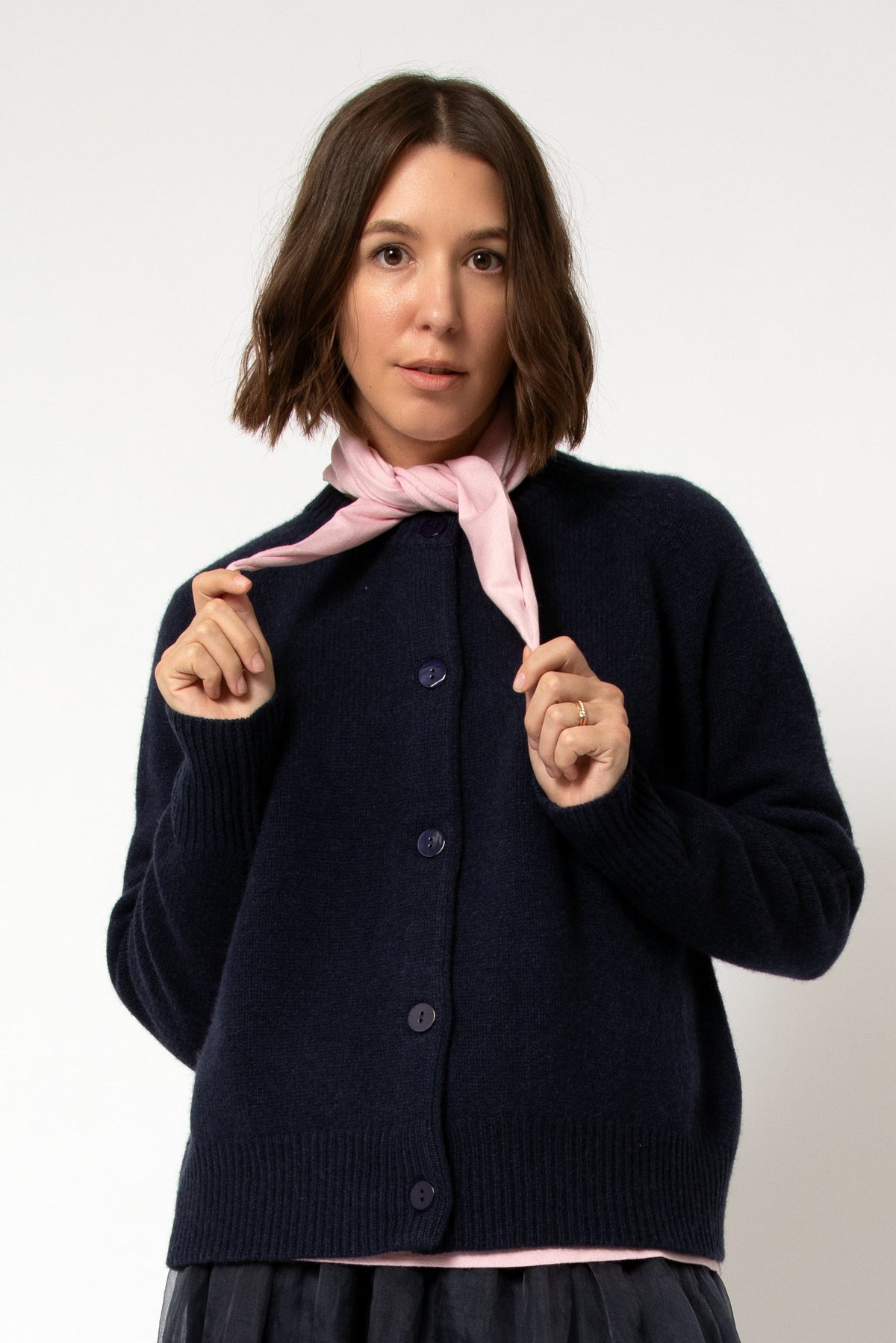 NICO LONG SLEEVE CREW & SCARF IN FINE MERINO