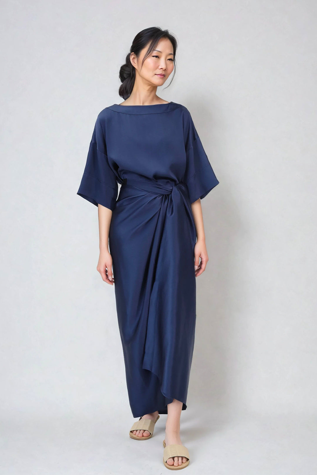 PAREO SKIRT IN HAND-DYED SILK IN PRUSSIAN BLUE