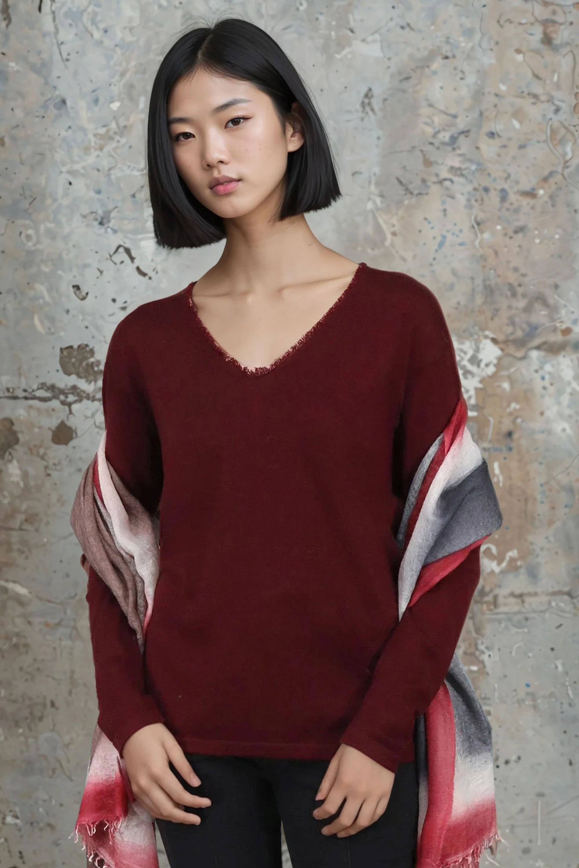 ROWAN OVAL V FRINGE NECK IN HAND-DYED CASHMERE