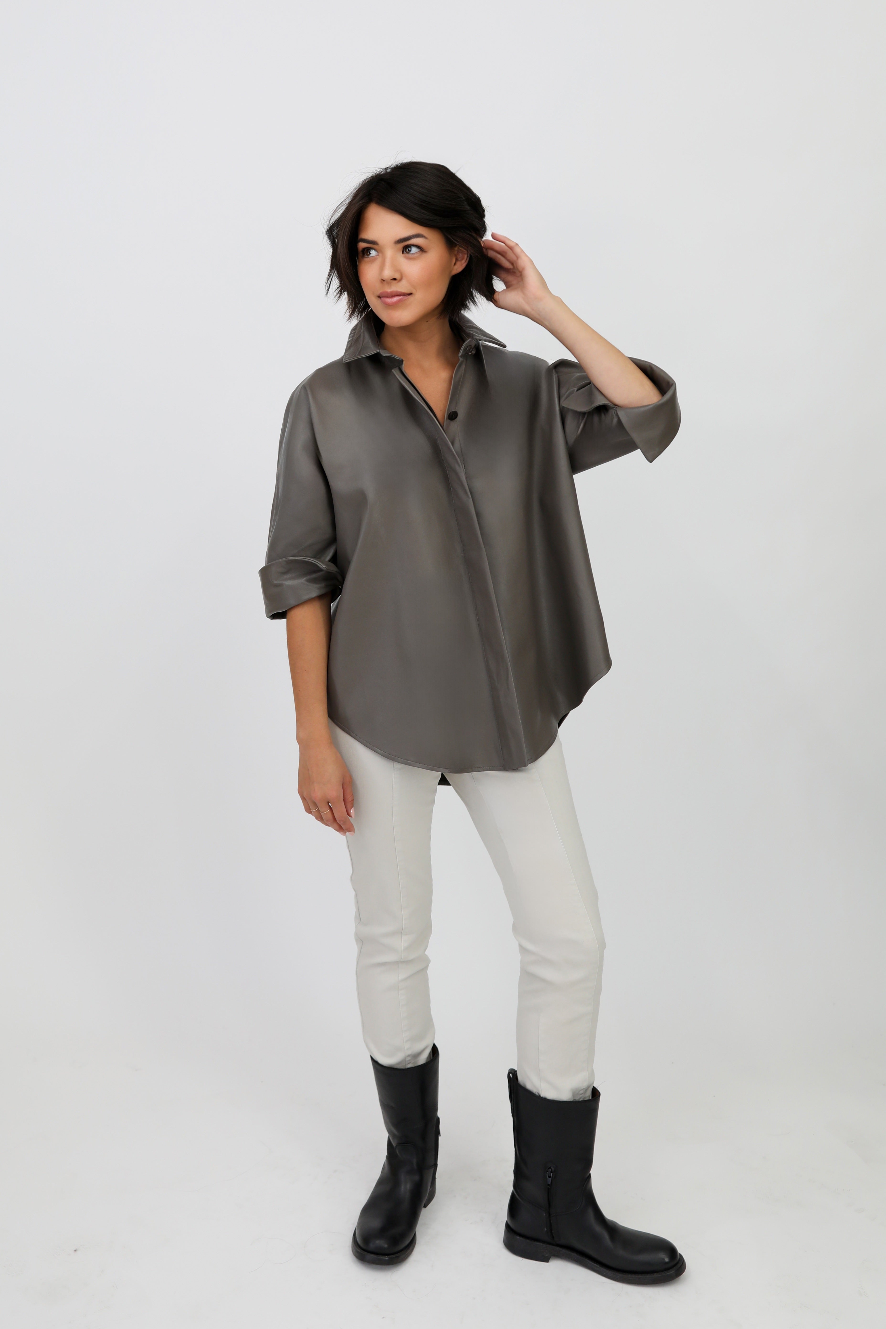 SAHANA DOLMAN IN TAUPE LEATHER