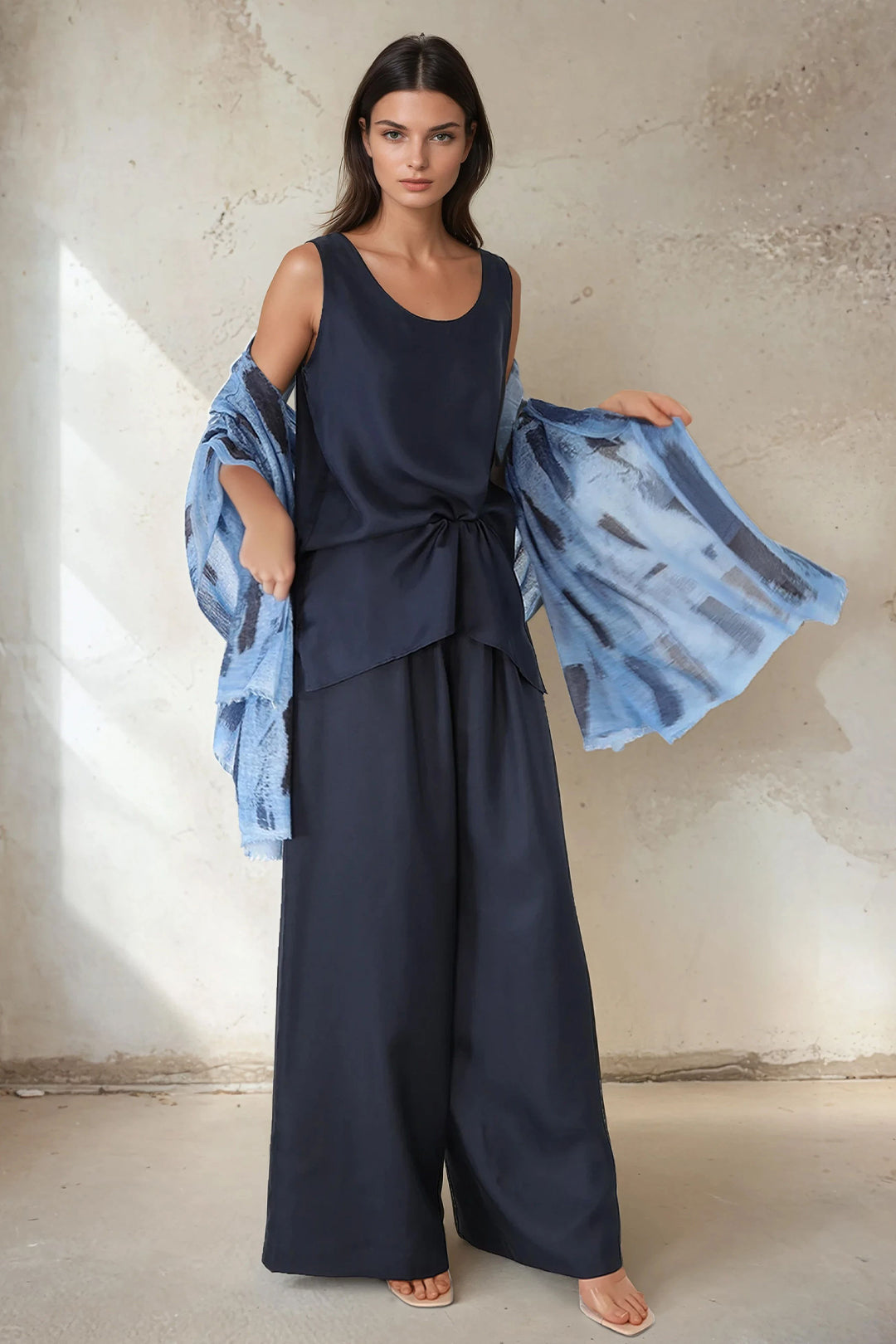 SABINA SILK TWILL TANK TOP IN NAVY