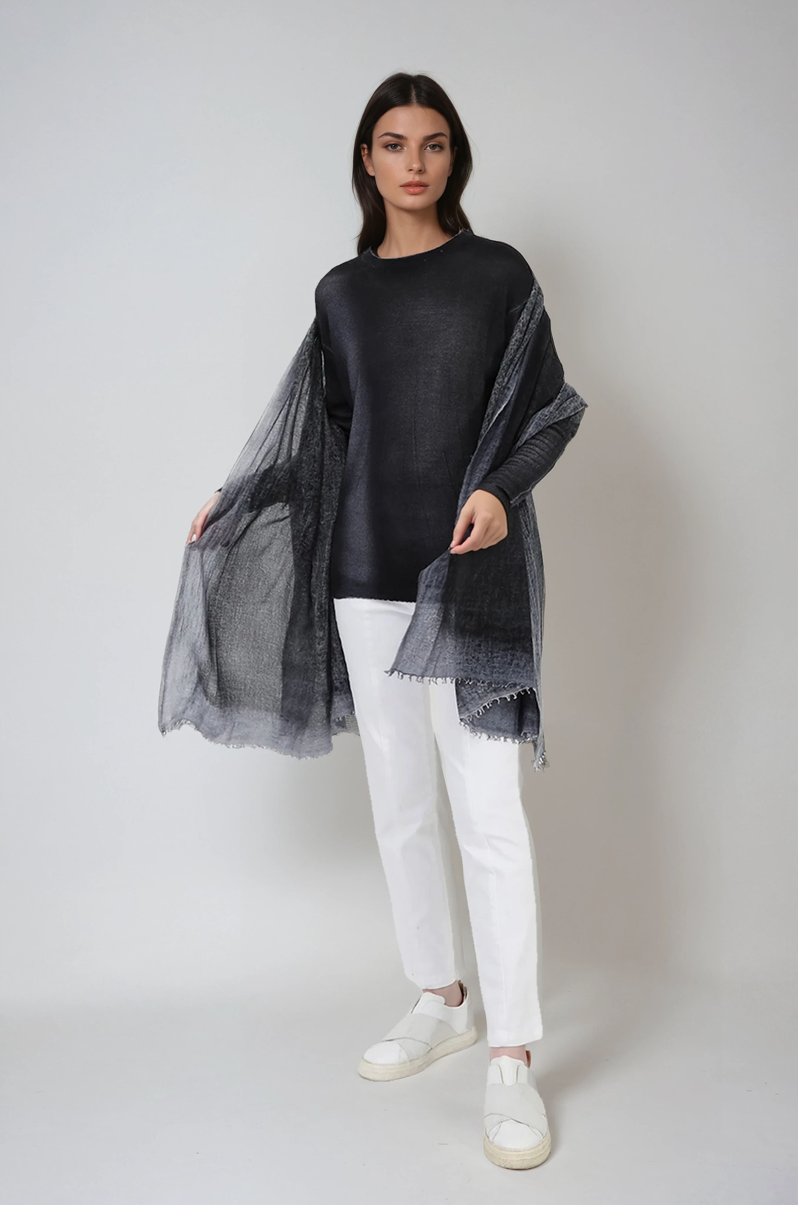 SCARF IN HAND DYED CASHMERE CHARCOAL STRIPE