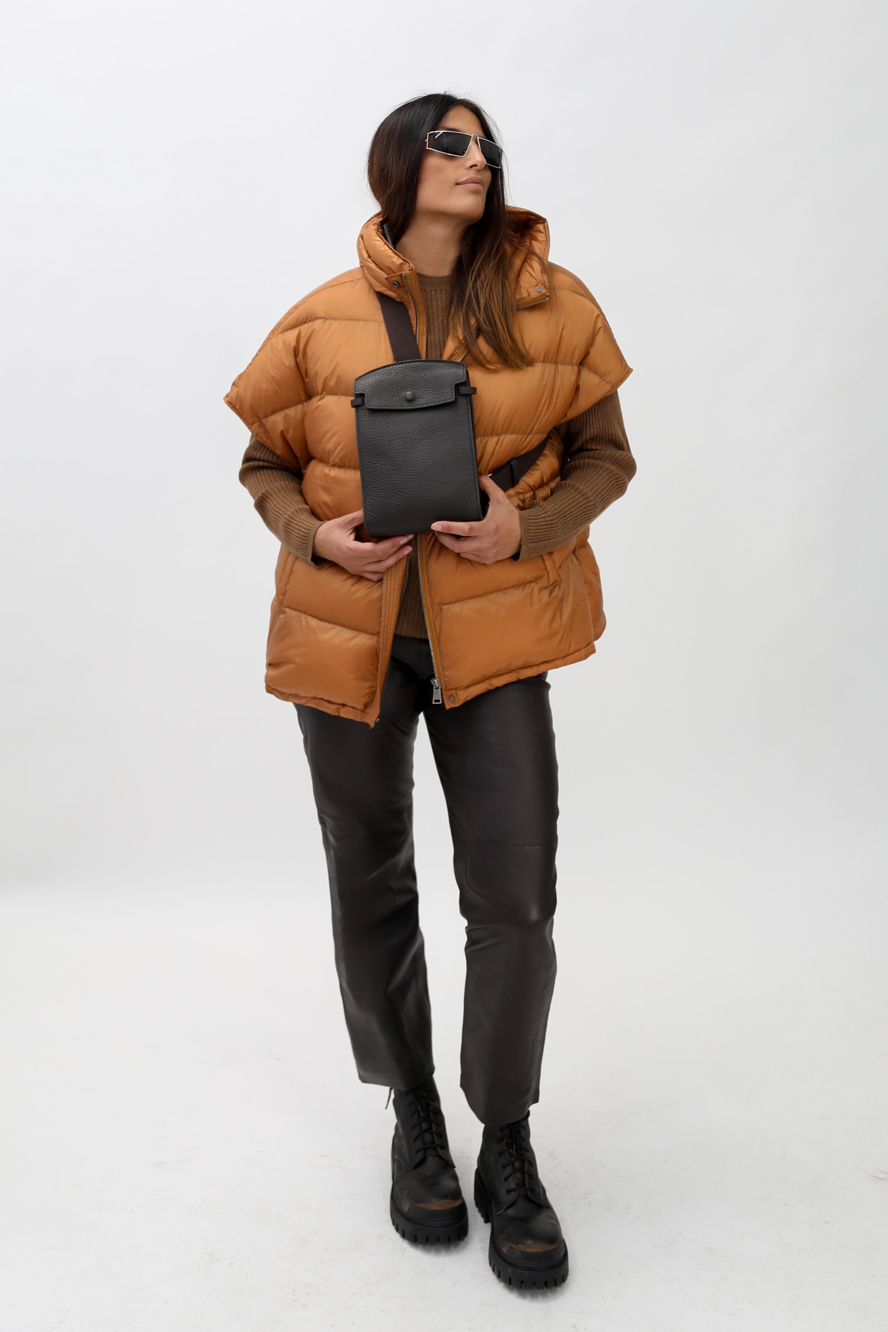 MONZA ITALIAN LEATHER CROSSBODY IN DARK CHOCOLATE BROWN