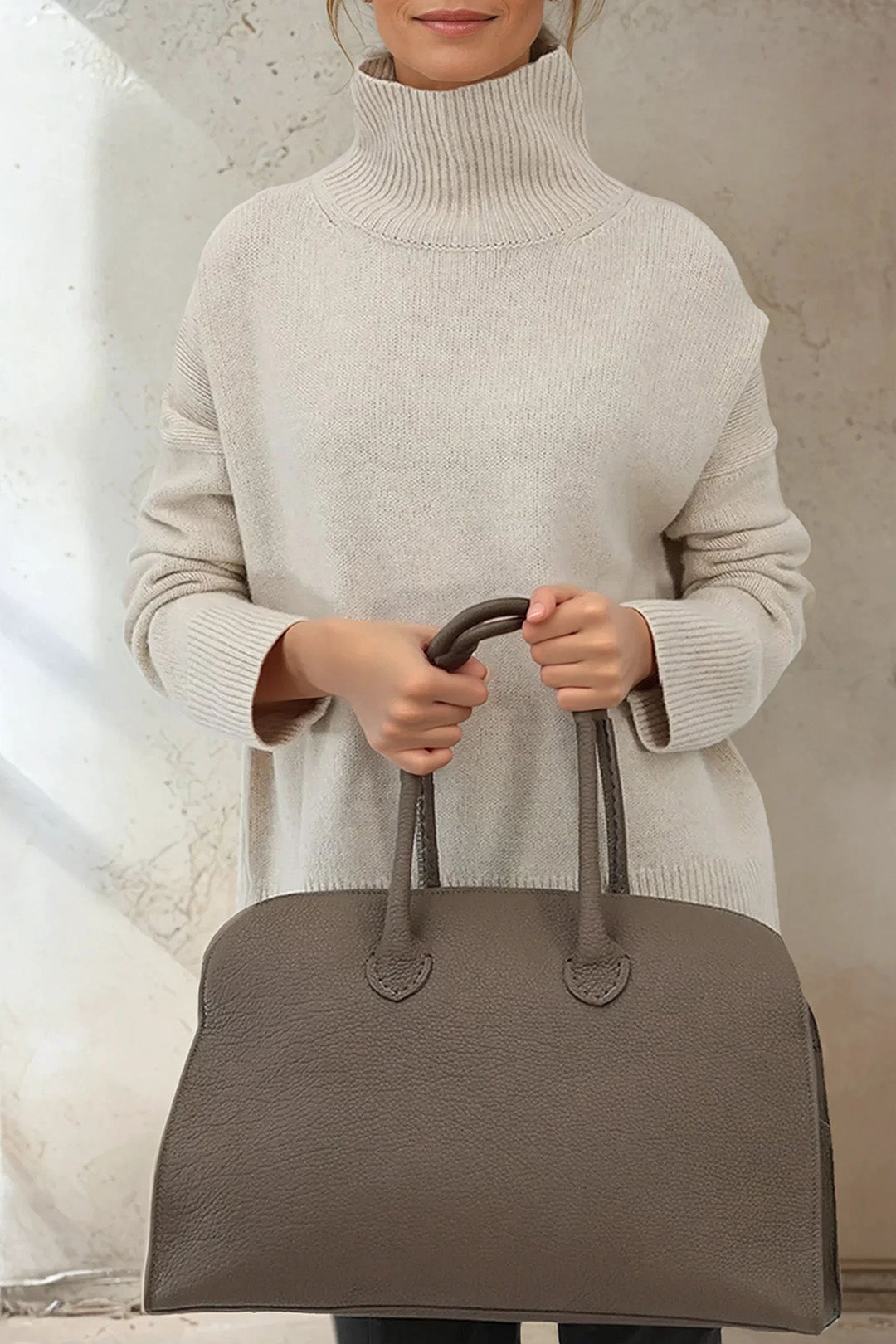 THEIA TURTLENECK IN CASHMERE YAK & MERINO