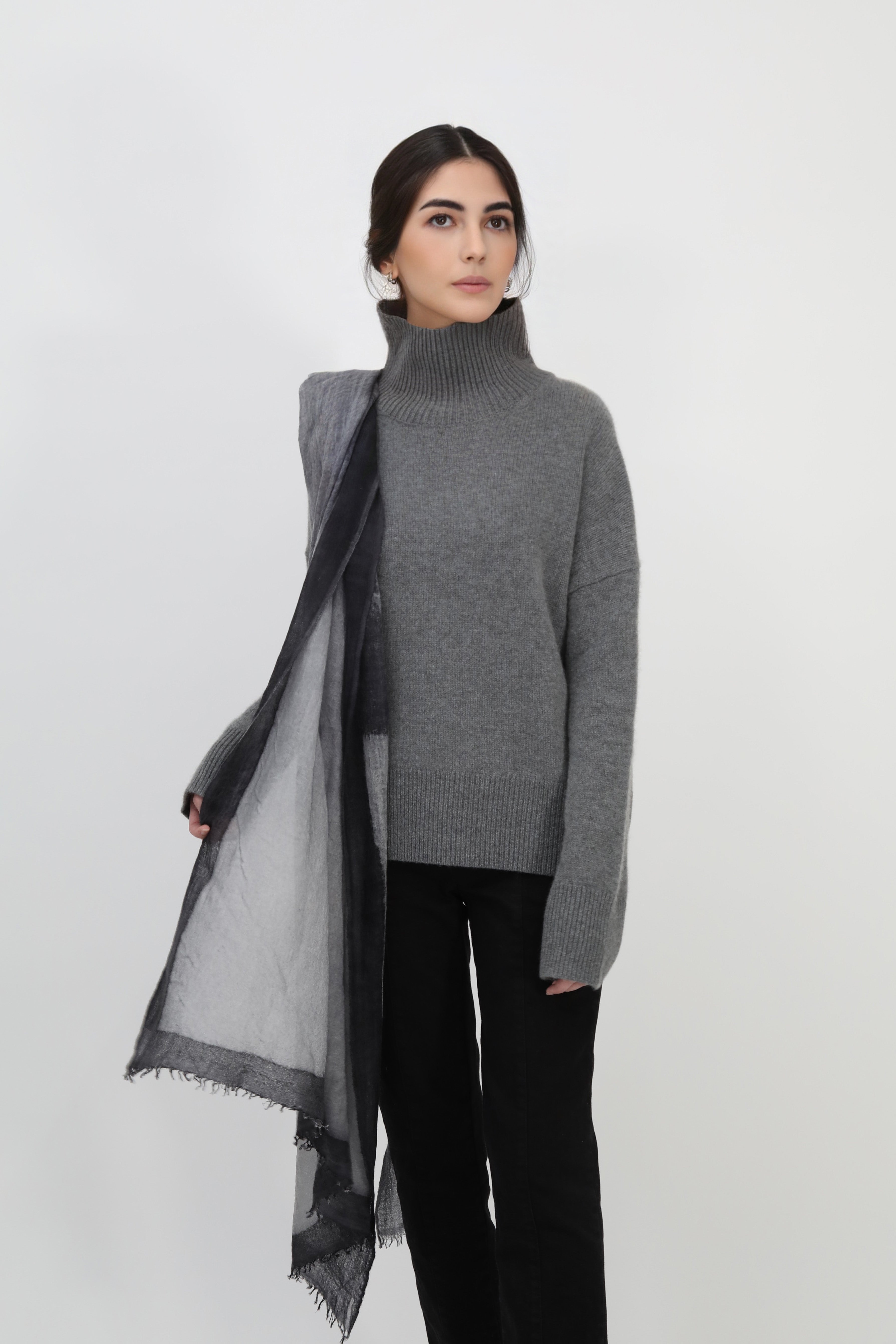 LIMITED EDITION THEIA TURTLENECK IN CASHMERE YAK & MERINO
