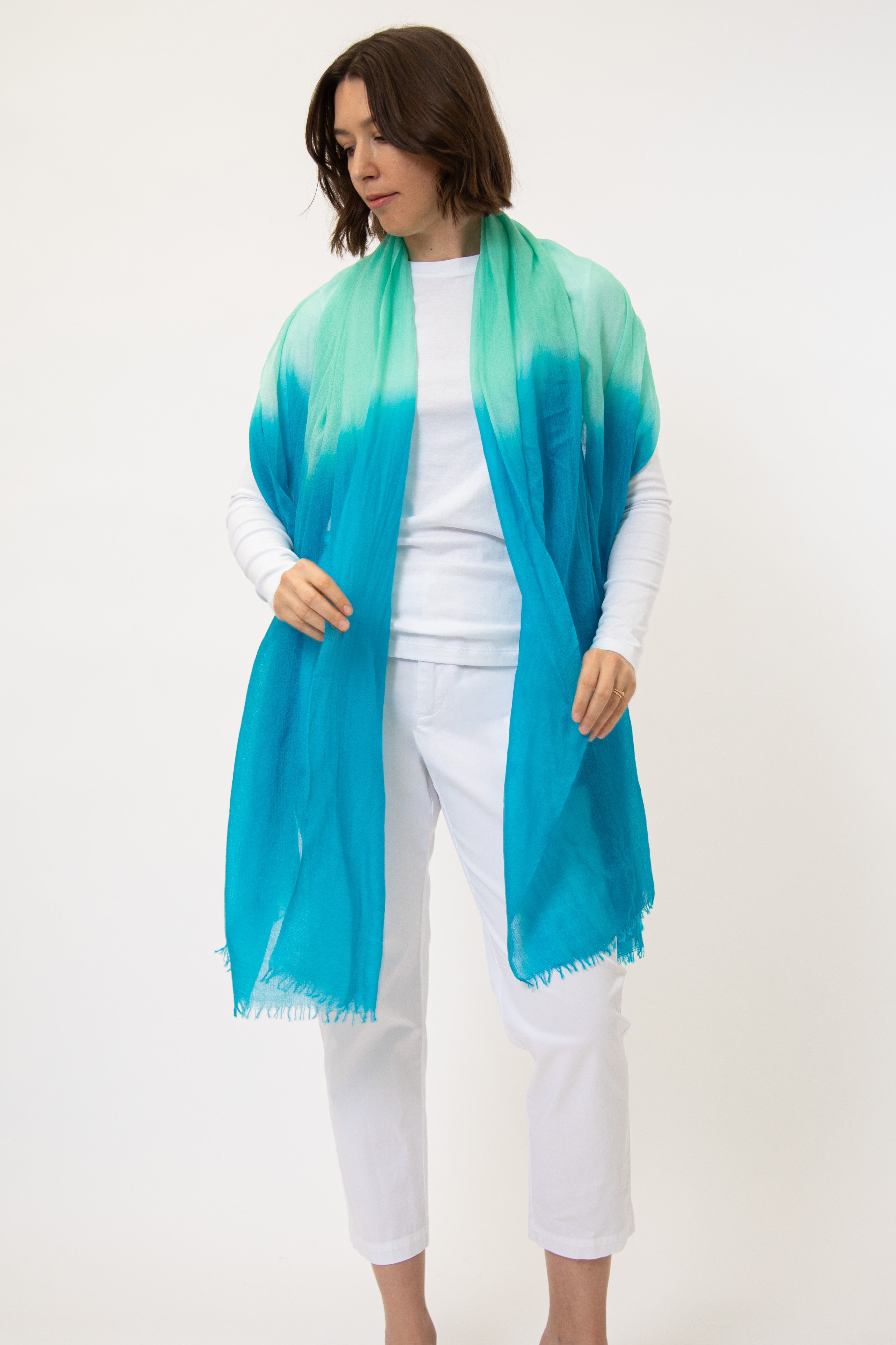 TURQUOISE SHORES LIGHTWEIGHT SCARF IN HAND DYED CASHMERE