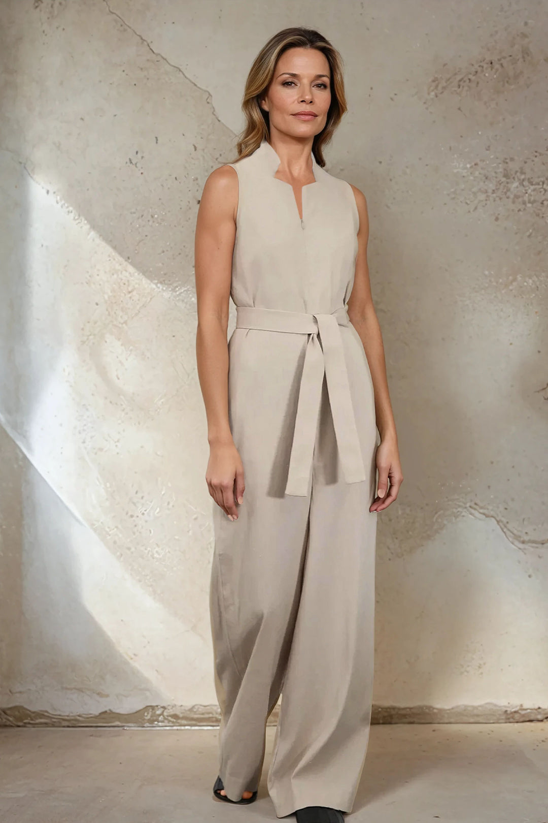 WIDE LEG SLEEVELESS JUMPSUIT IN LINEN-COTTON STRETCH