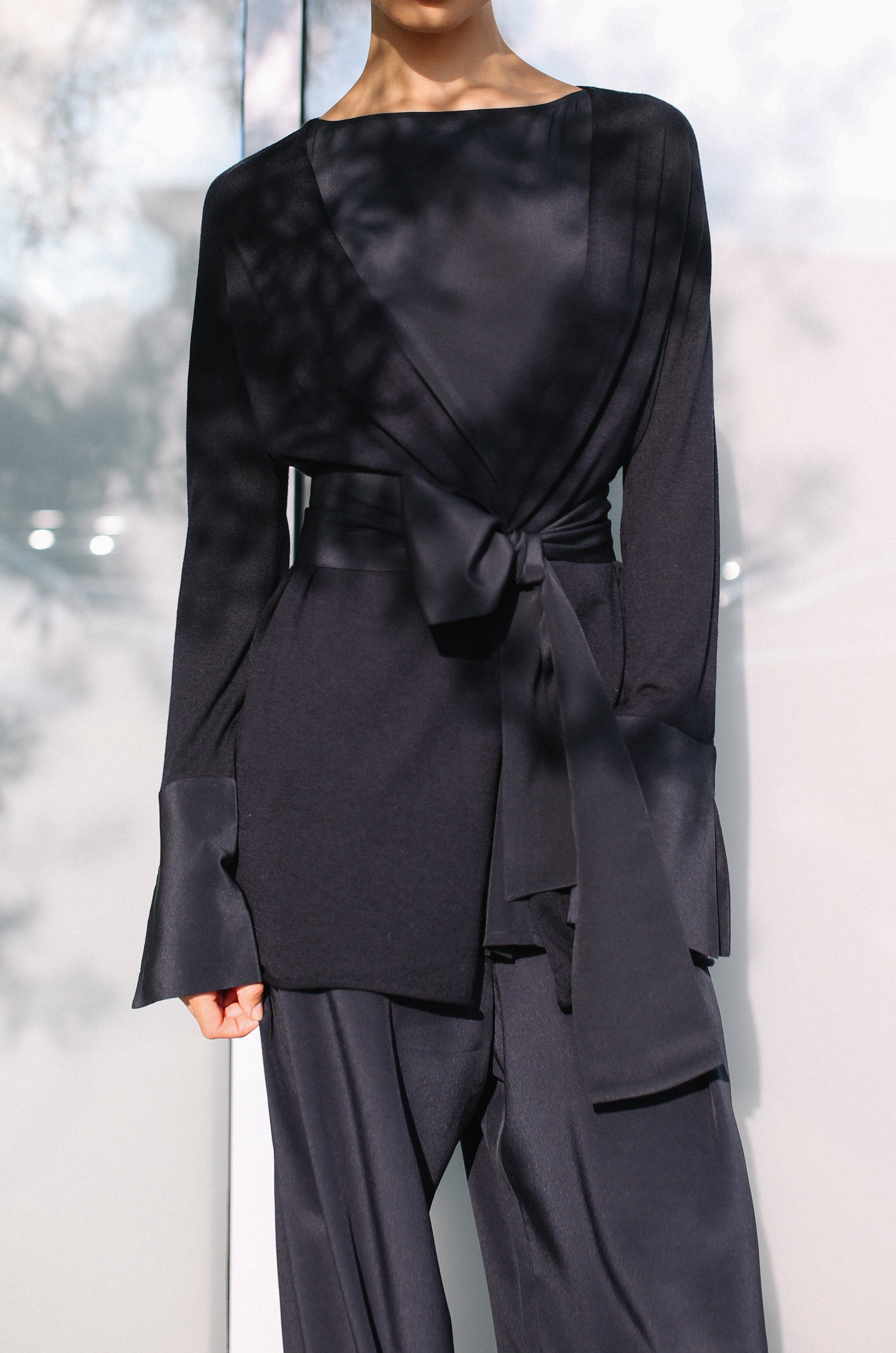 ALIA SILK CUFF CARDIGAN IN MERINO WOOL - Jarbo