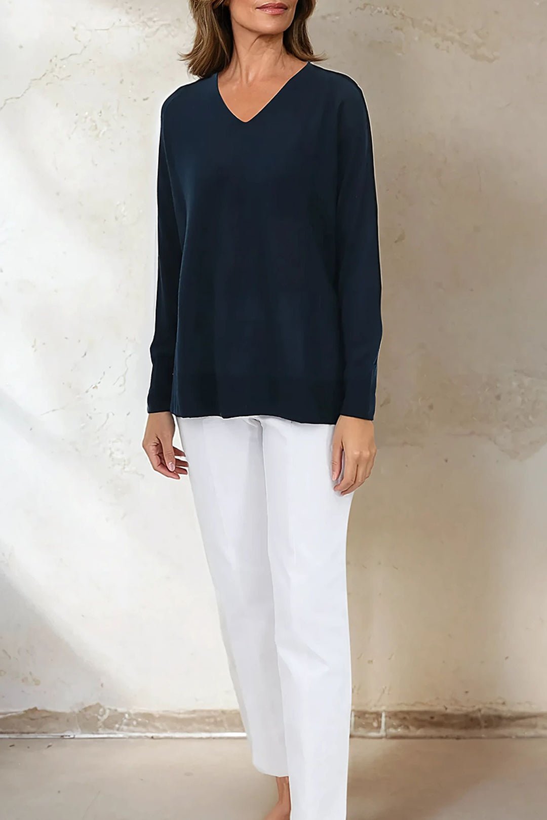 AMICO BOYFRIEND V NECK IN FINE ITALIAN MERINO - Jarbo