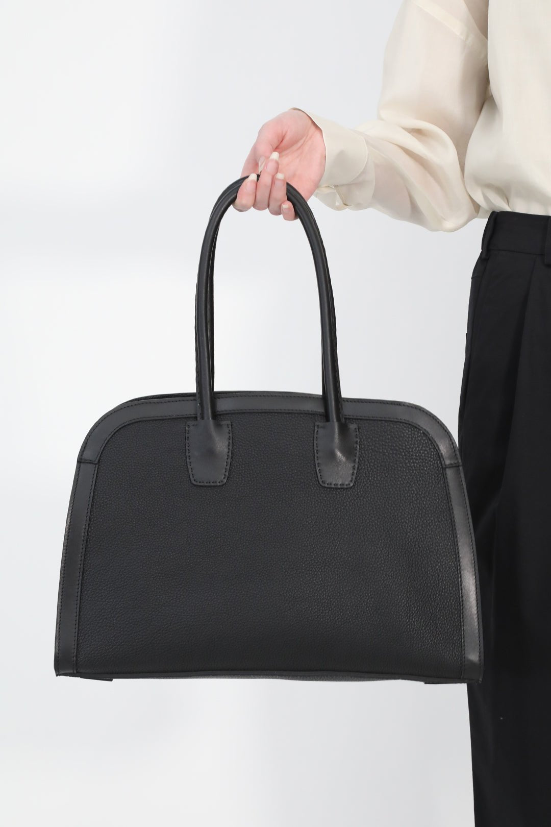 ARDEN 15 BAG IN ITALIAN CALFSKIN BLACK TRIM - Jarbo