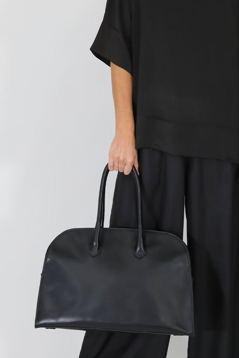 ARDEN HANDBAG IN BLACK POLISHED LEATHER - Jarbo