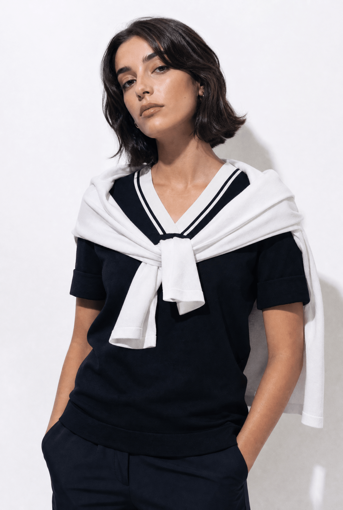 ARLO V-NECK IN FINE GAUGE ITALIAN SILK COTTON - Jarbo