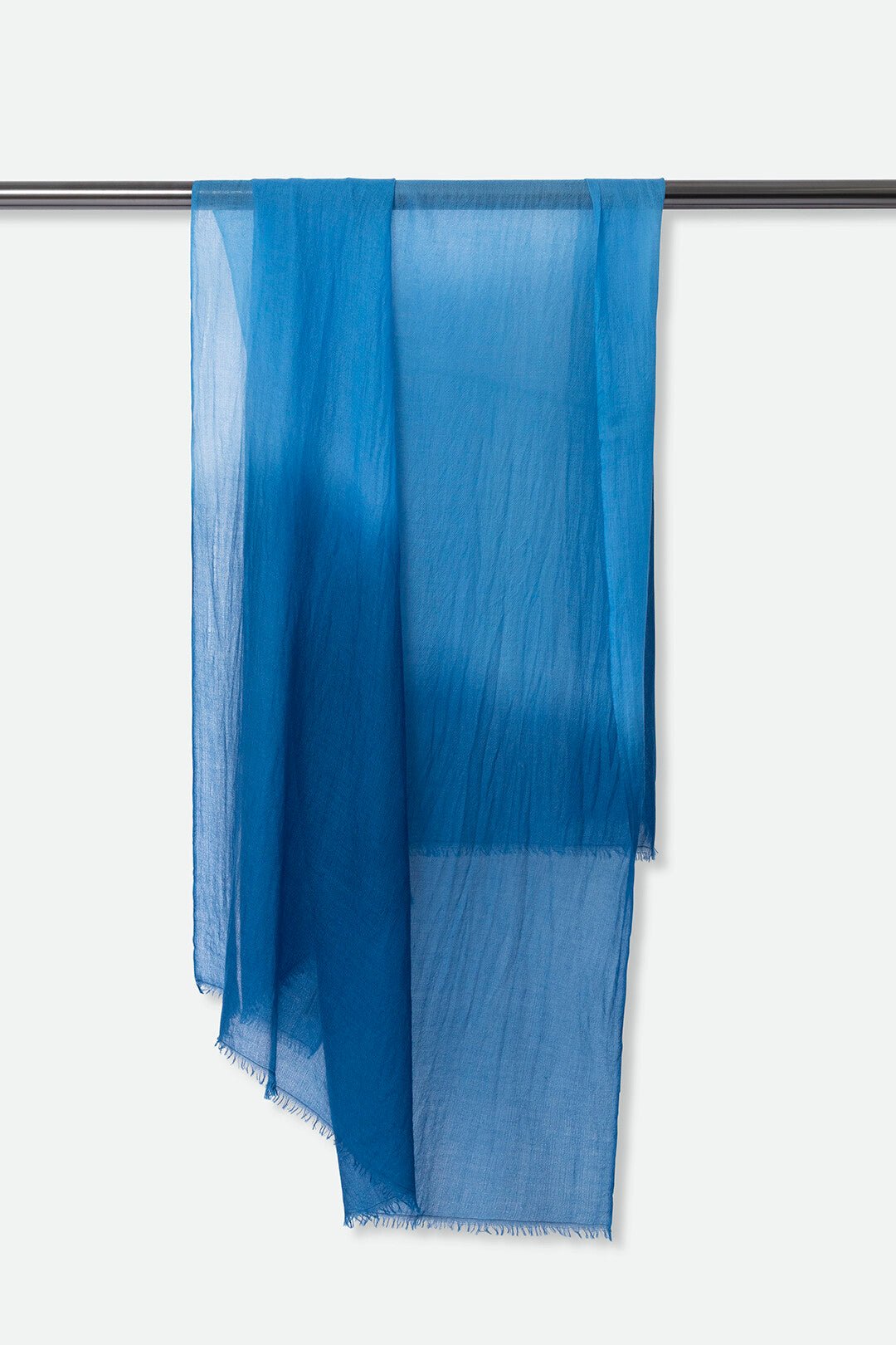 AZURRO LIGHTWEIGHT SCARF IN HAND DYED CASHMERE - Jarbo